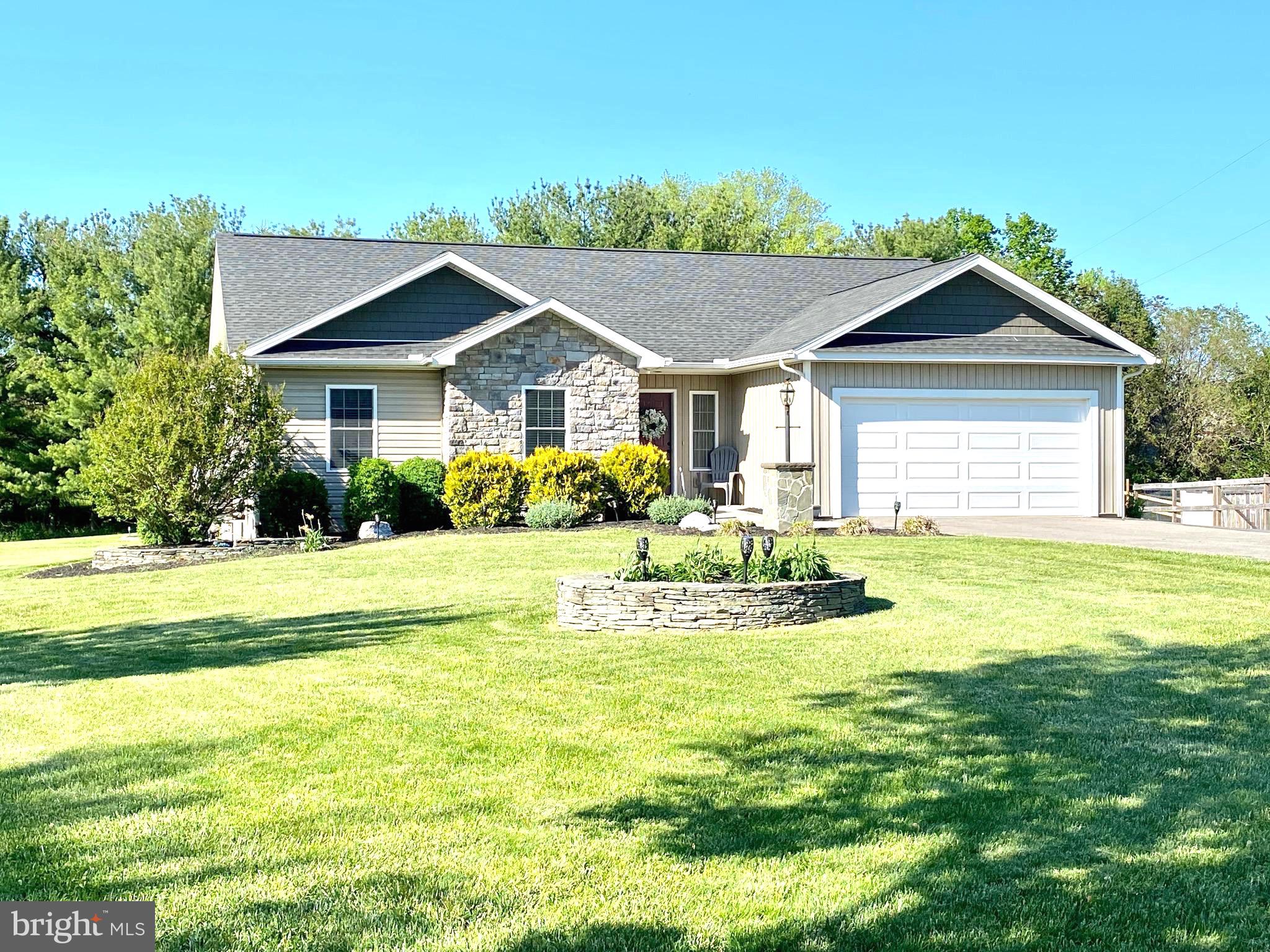 TWIN ACRES - Residential