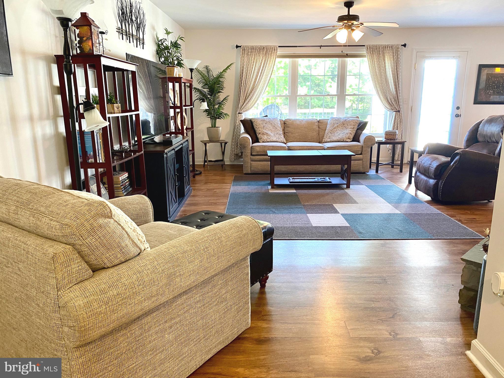 TWIN ACRES - Residential