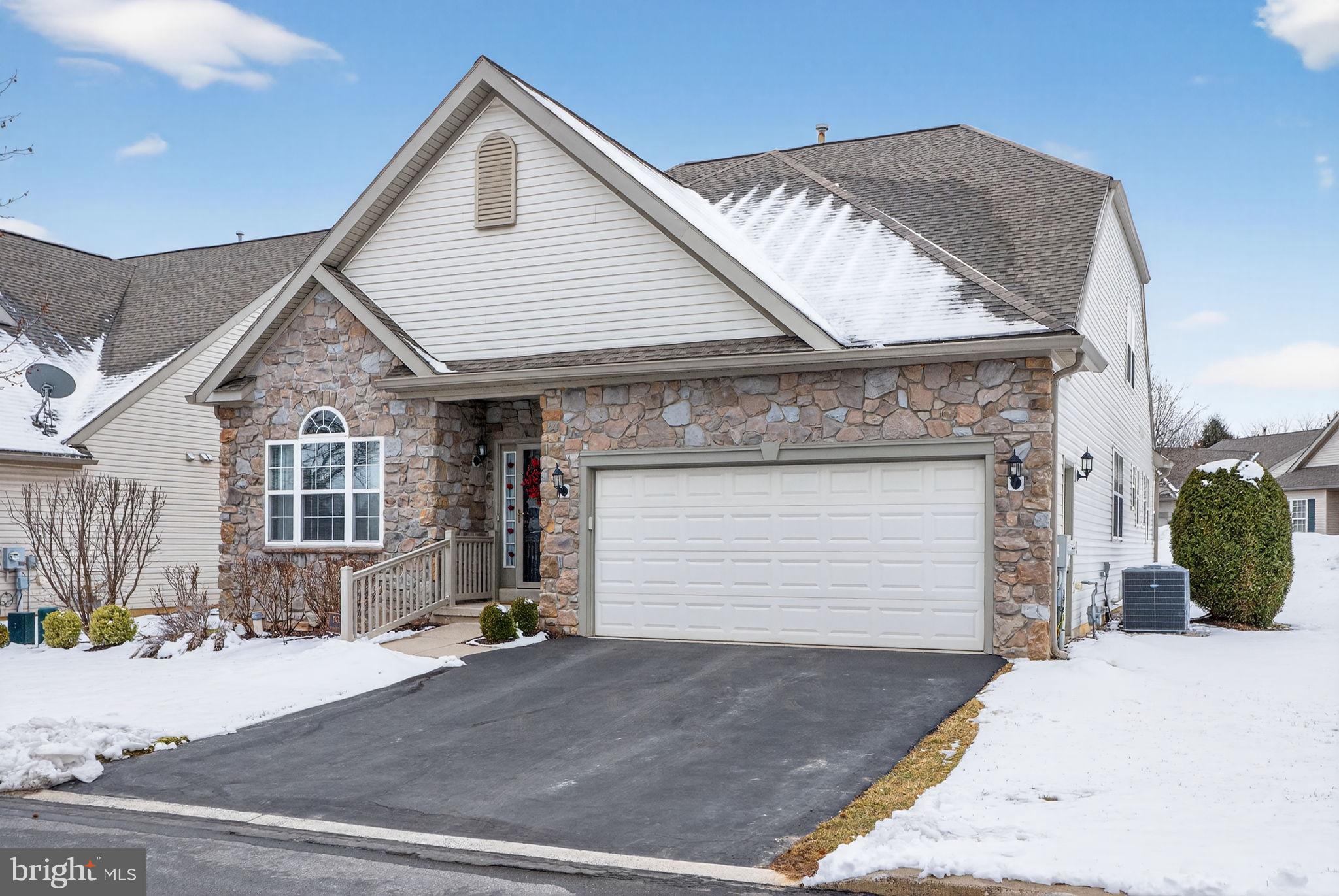 LEGACY OAKS - Residential