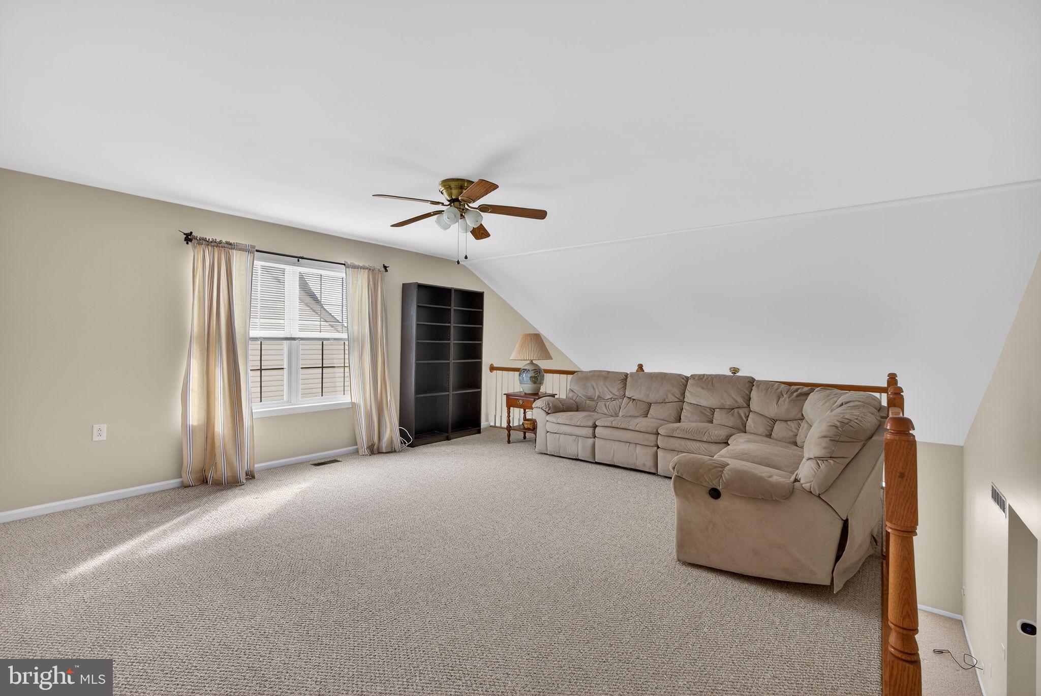 LEGACY OAKS - Residential