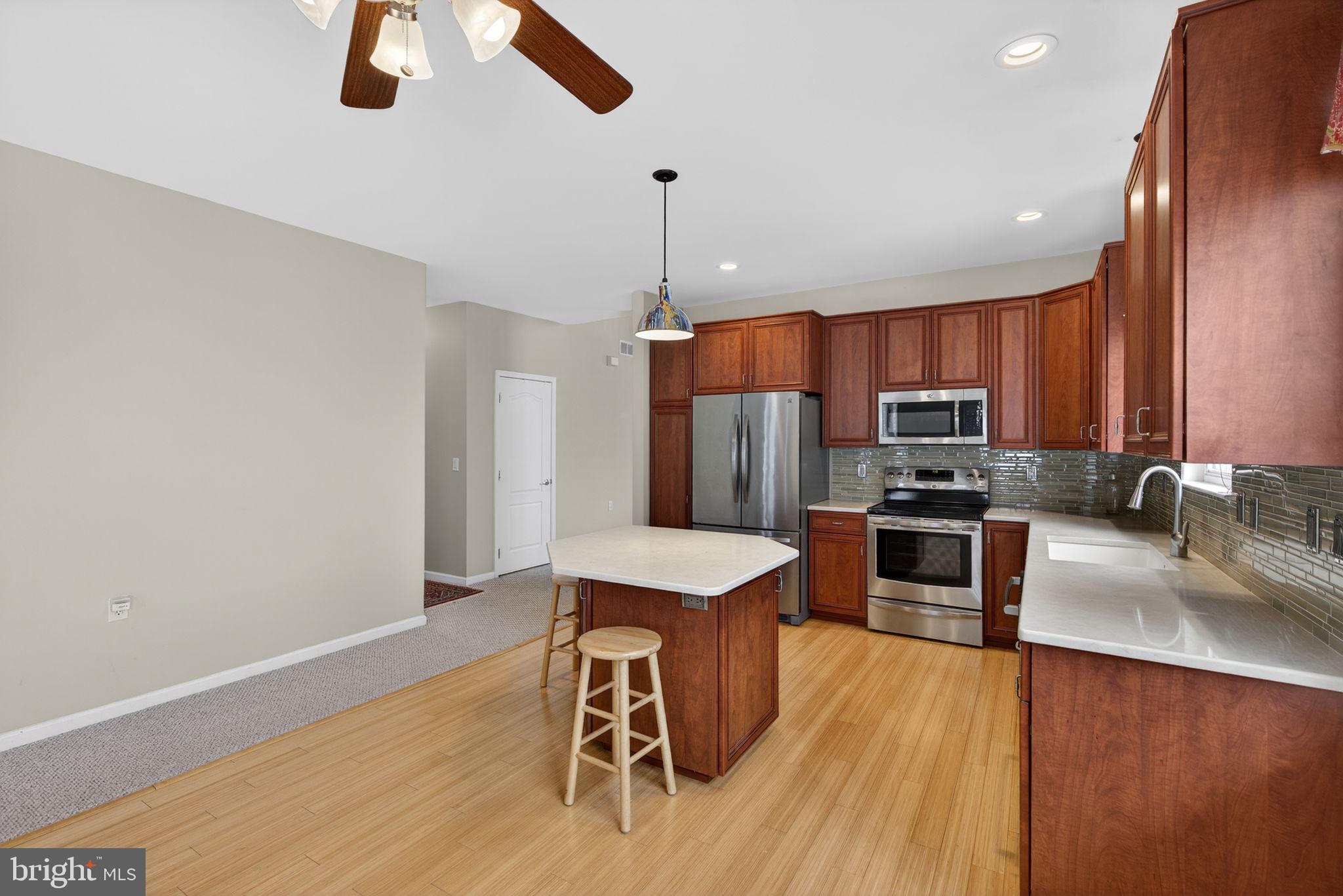 LEGACY OAKS - Residential