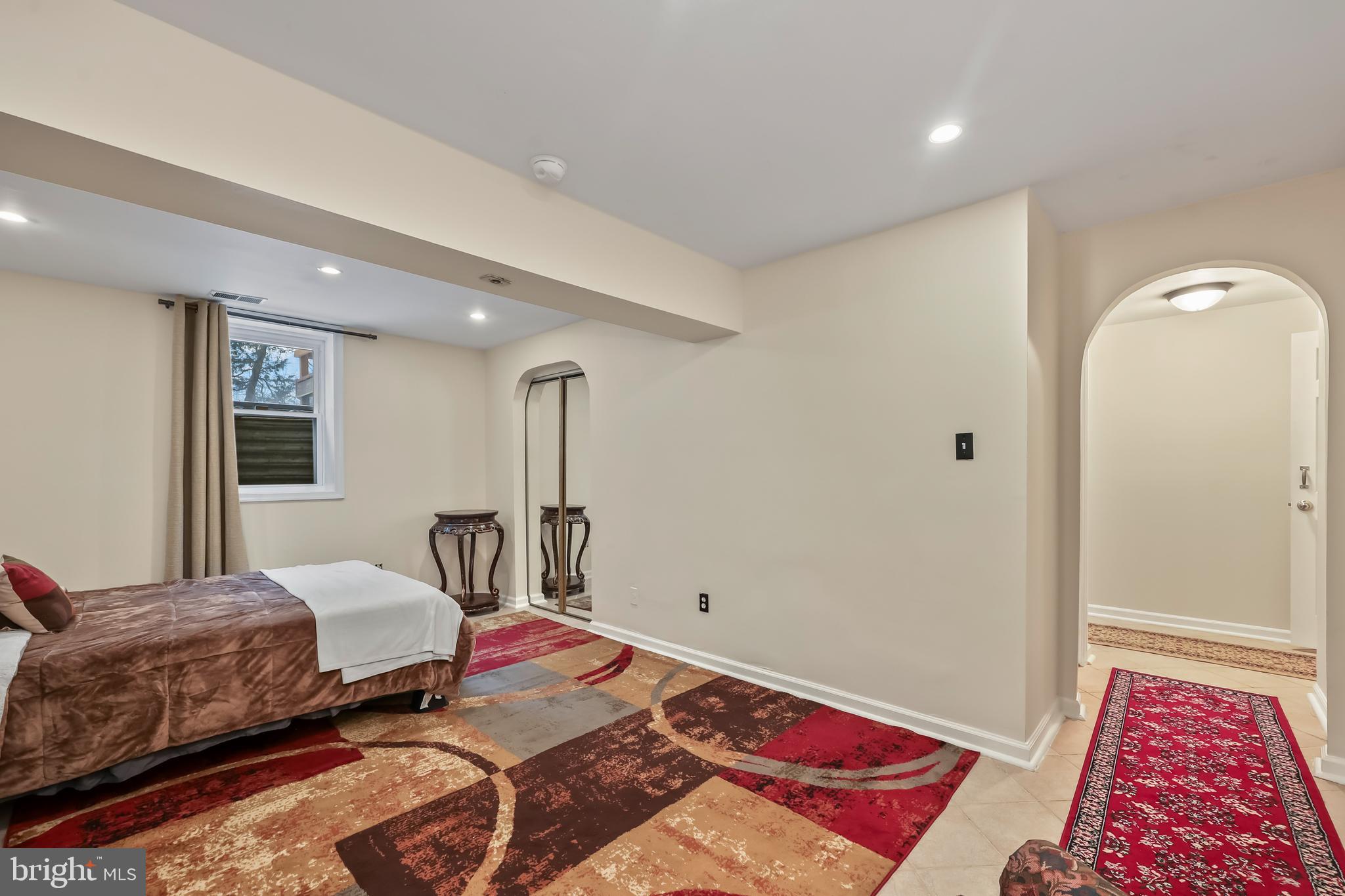 FRANKLIN GLEN - Residential