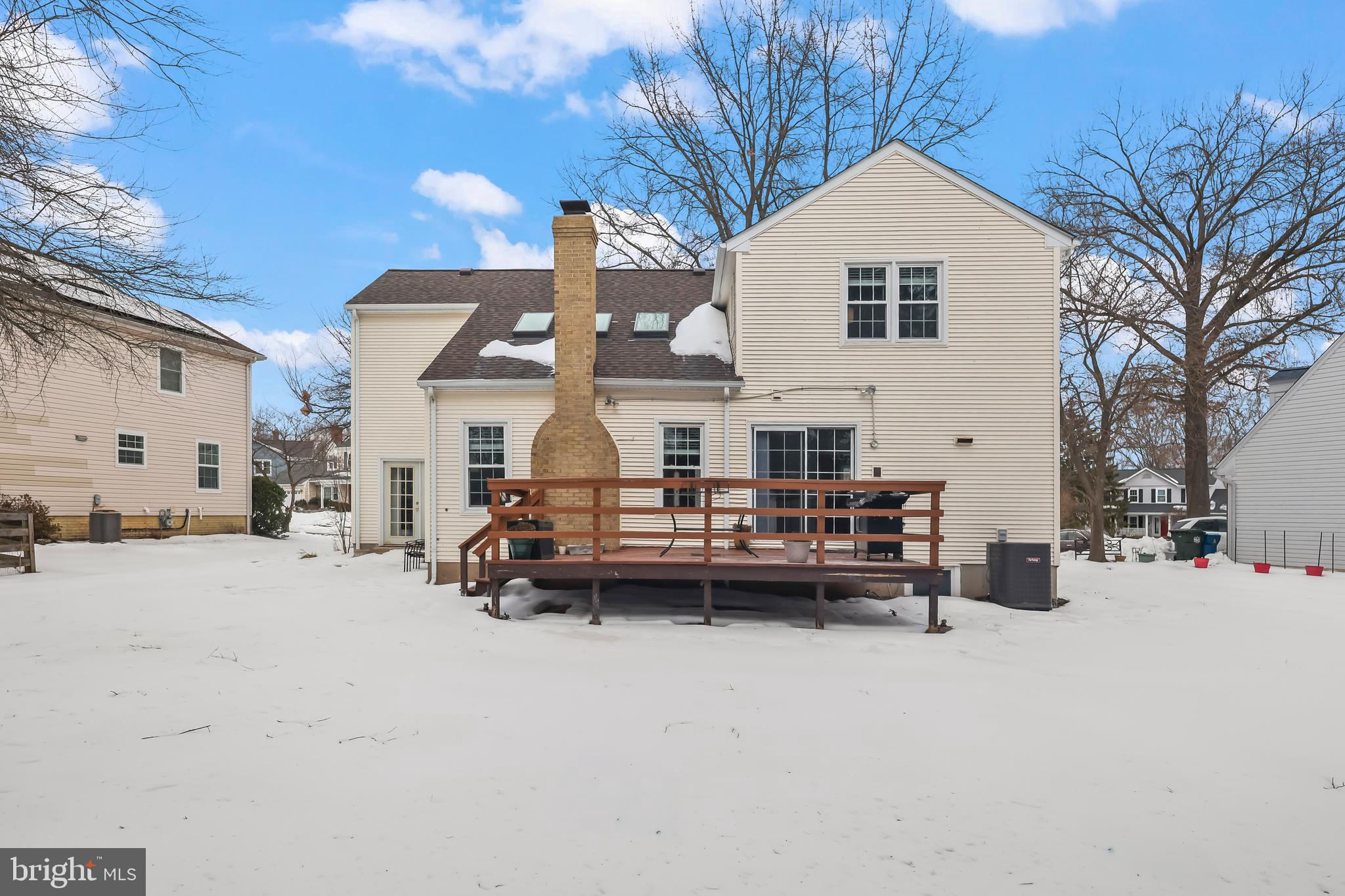 FRANKLIN GLEN - Residential