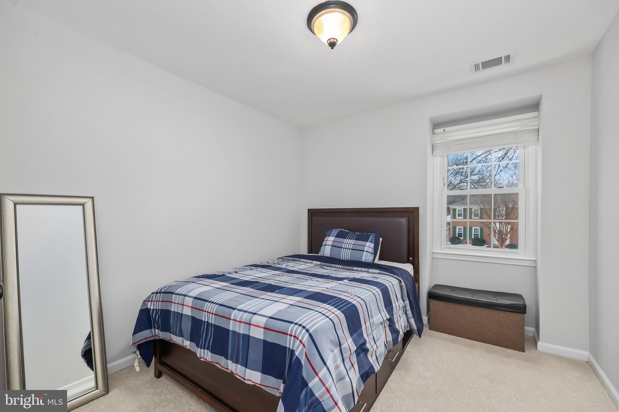 FRANKLIN GLEN - Residential