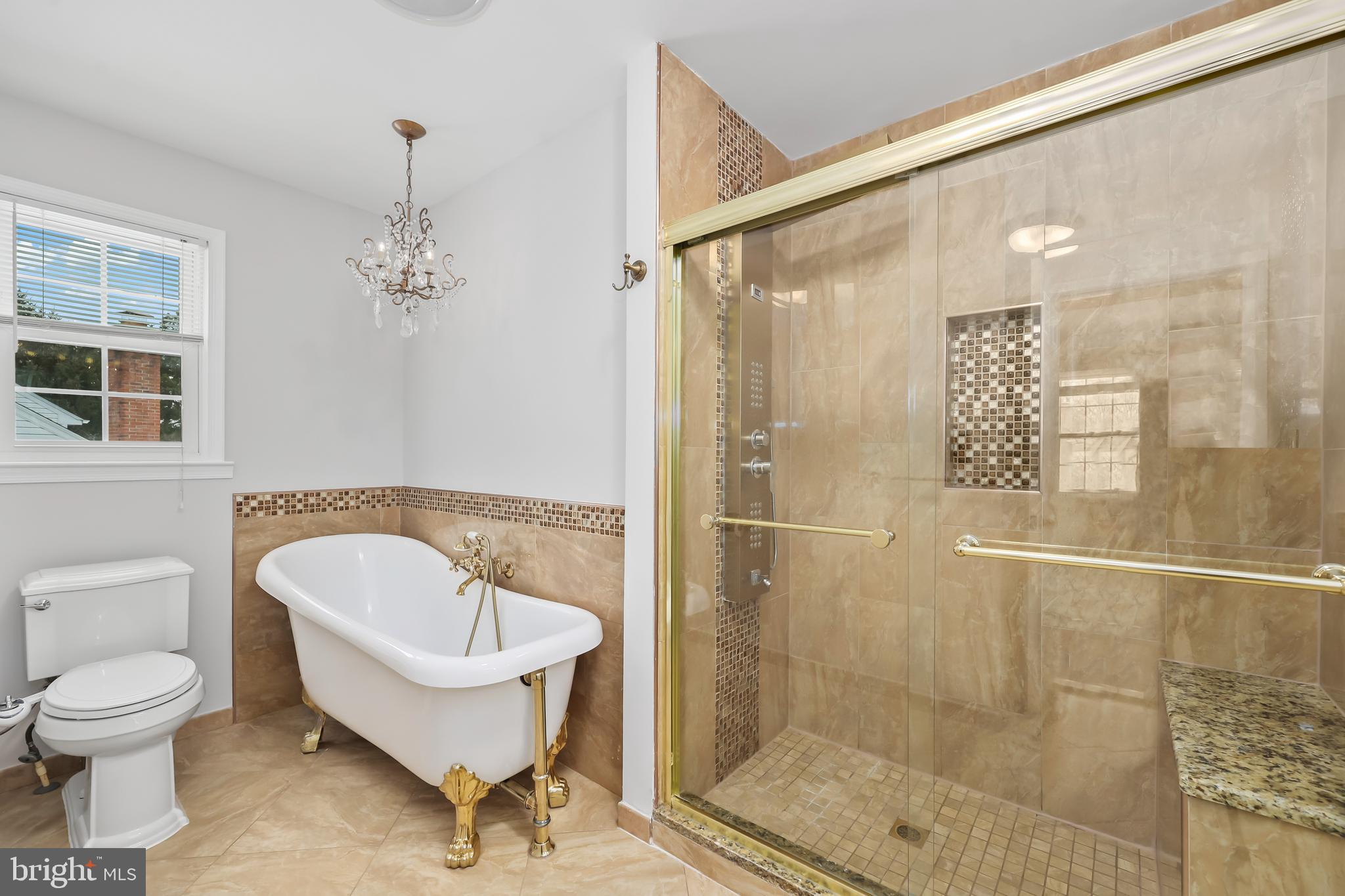 FRANKLIN GLEN - Residential