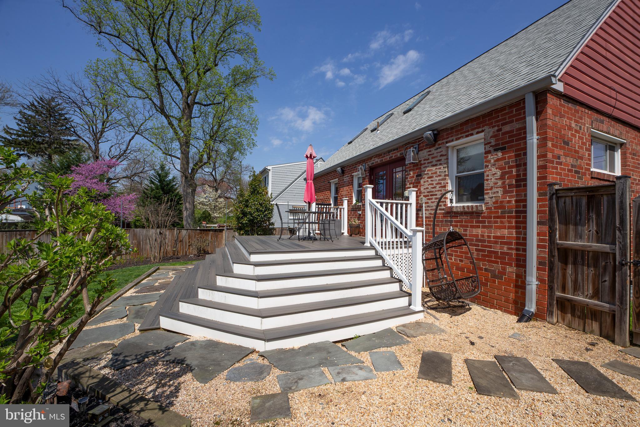 NORTHWOOD PARK - Residential Lease