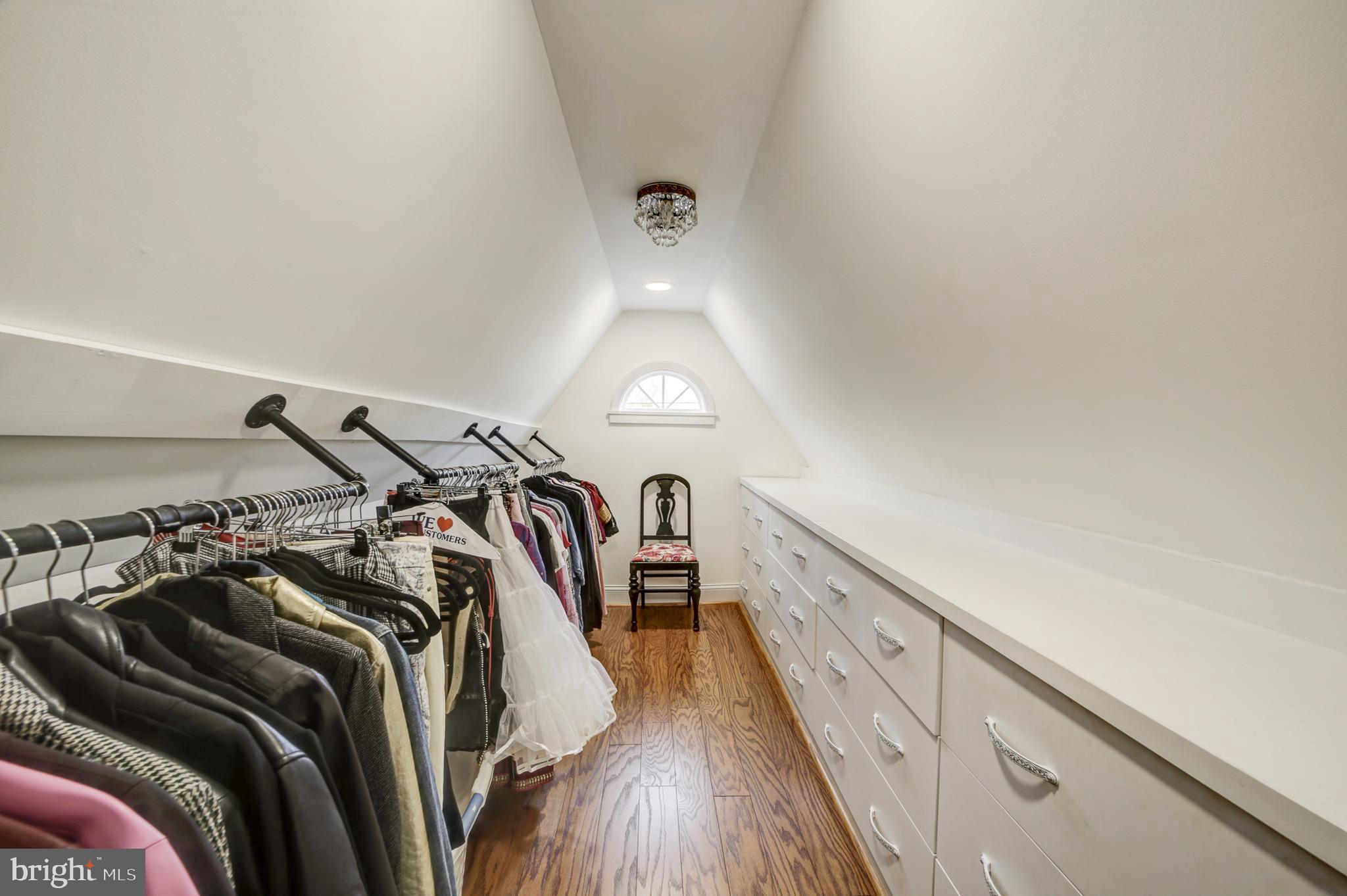 NORTHWOOD PARK - Residential Lease