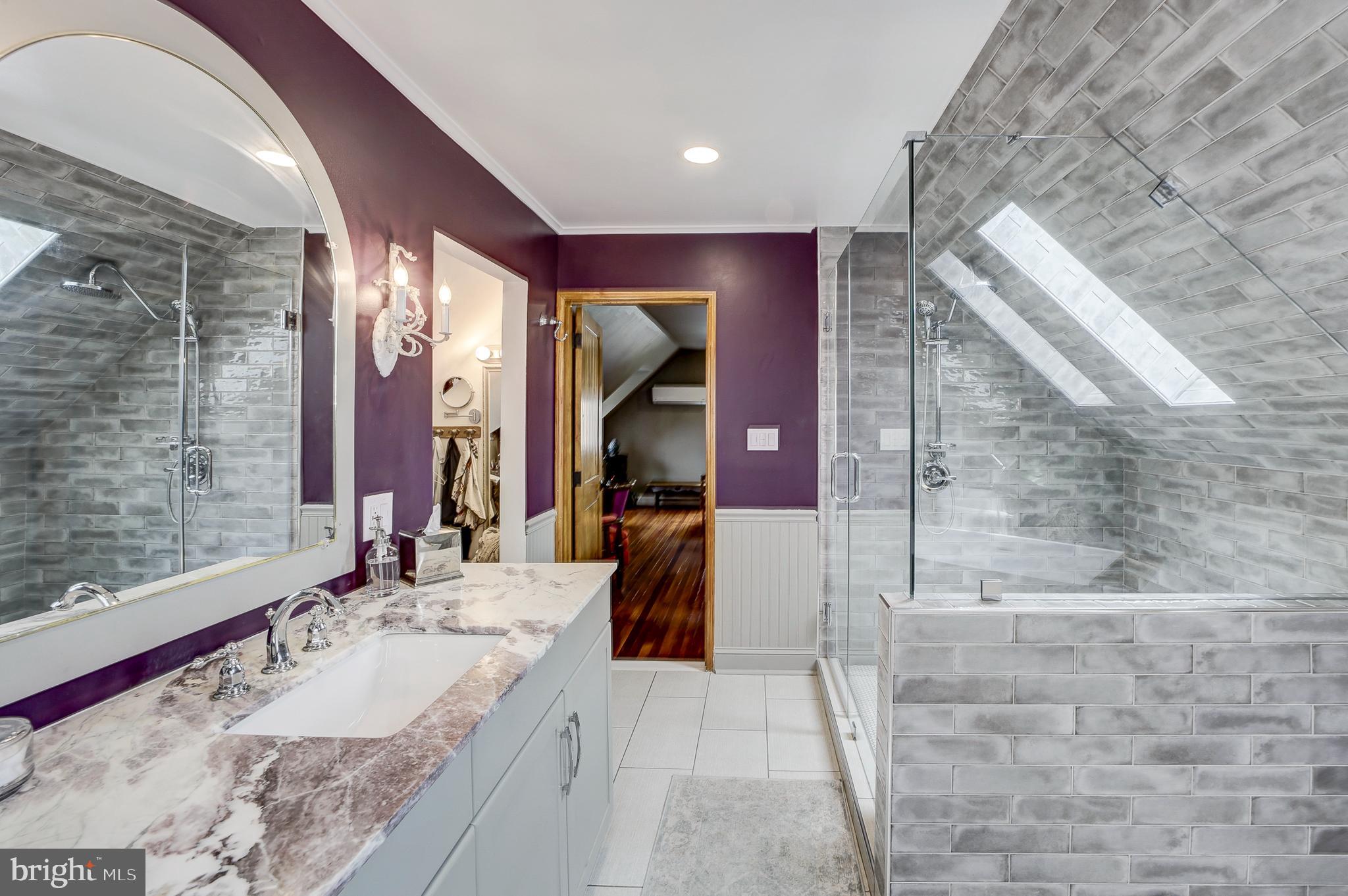 NORTHWOOD PARK - Residential Lease