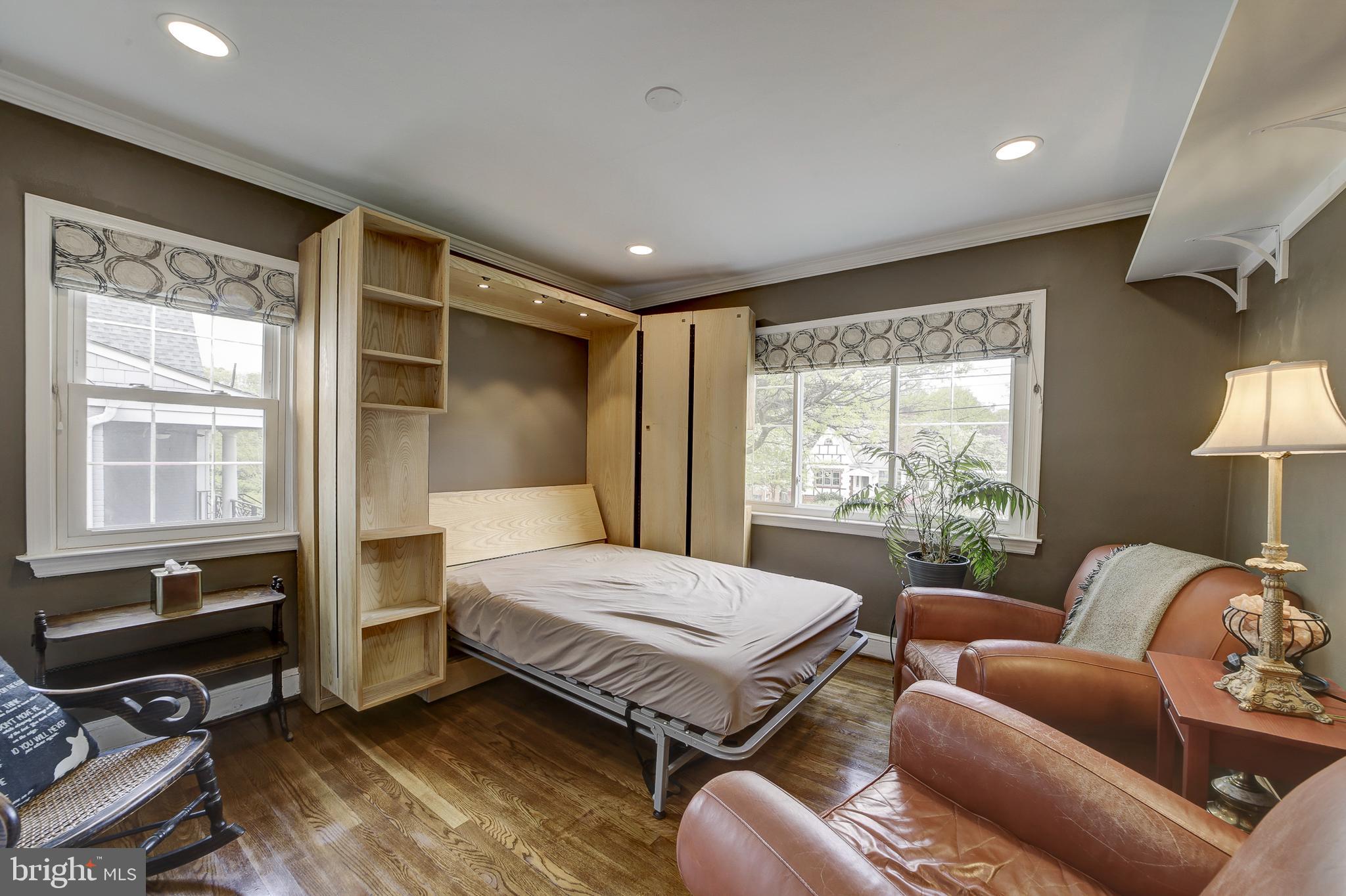 NORTHWOOD PARK - Residential Lease