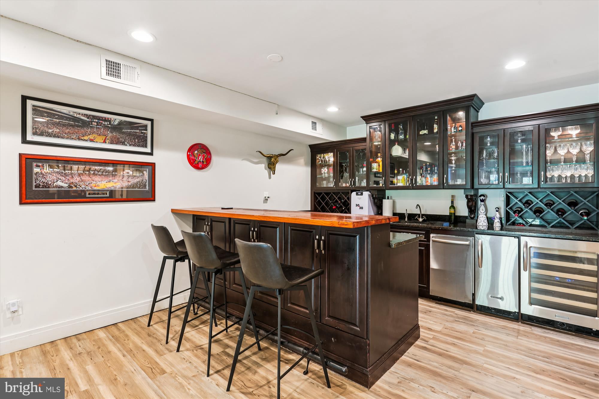 AVENEL - Residential Lease