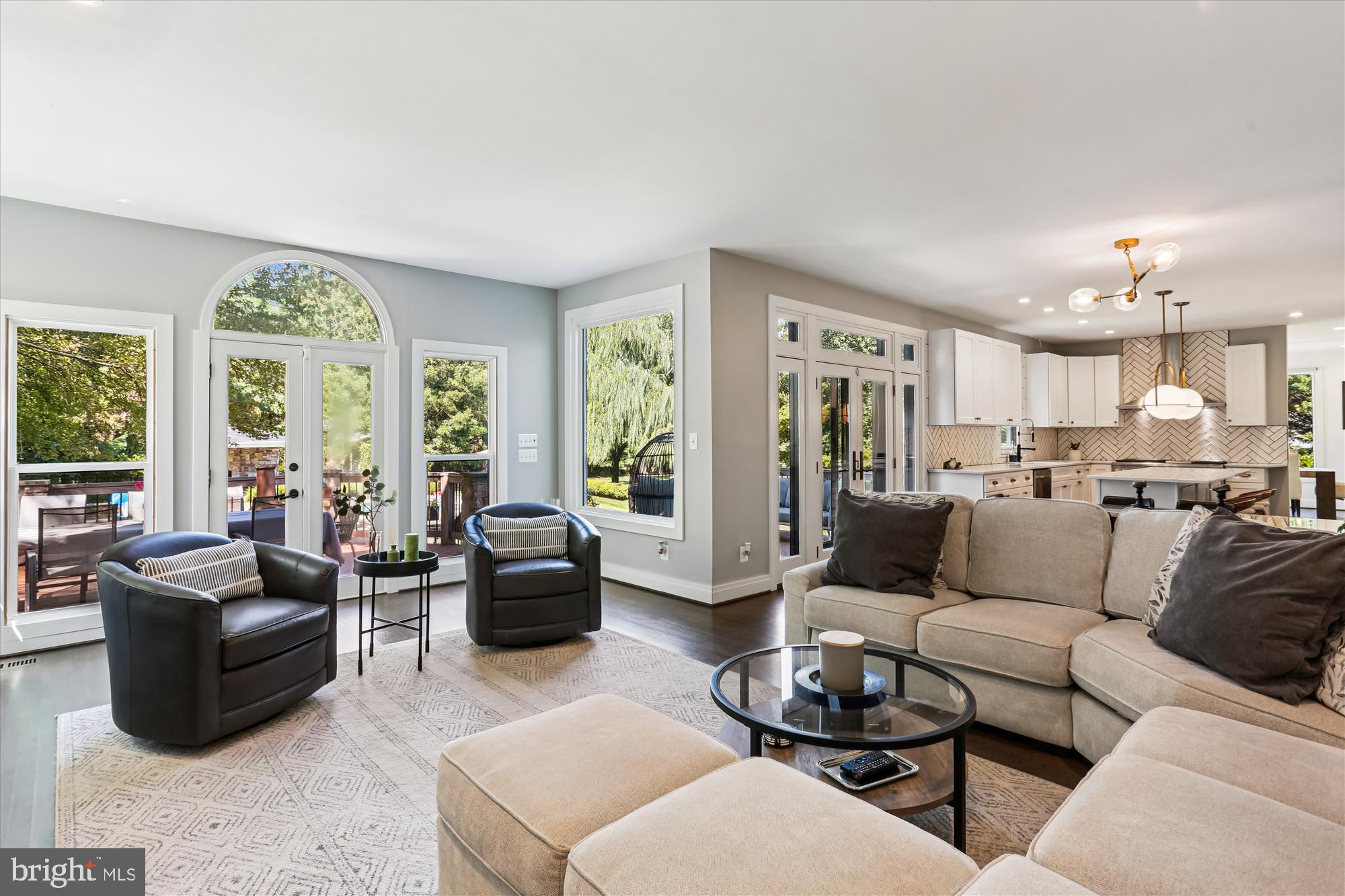 AVENEL - Residential Lease