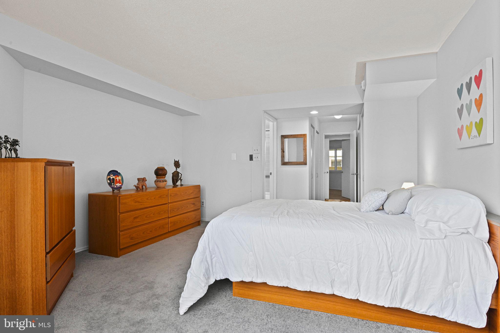 THOREAU PLACE CONDOS - Residential