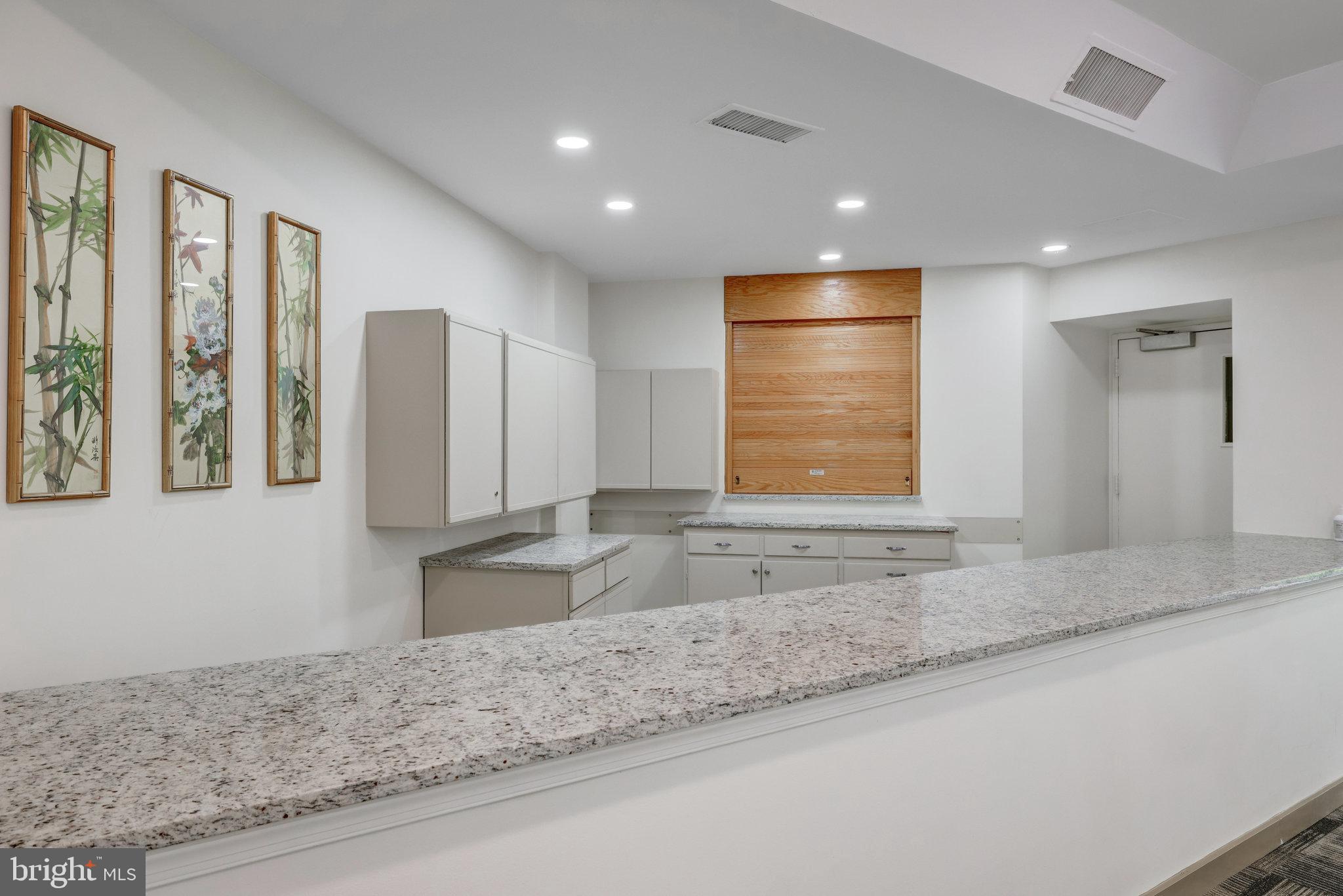 THOREAU PLACE CONDOS - Residential