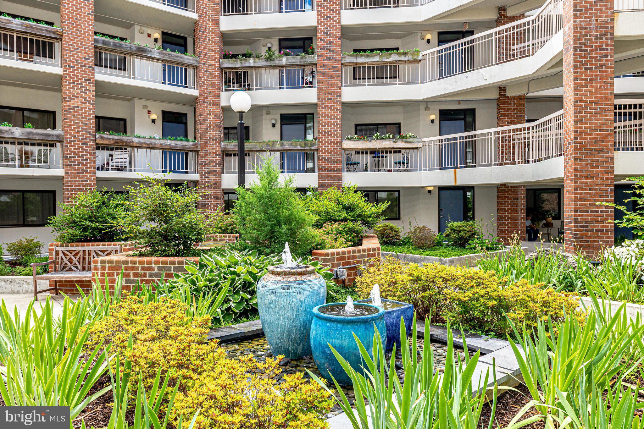 THOREAU PLACE CONDOS - Residential