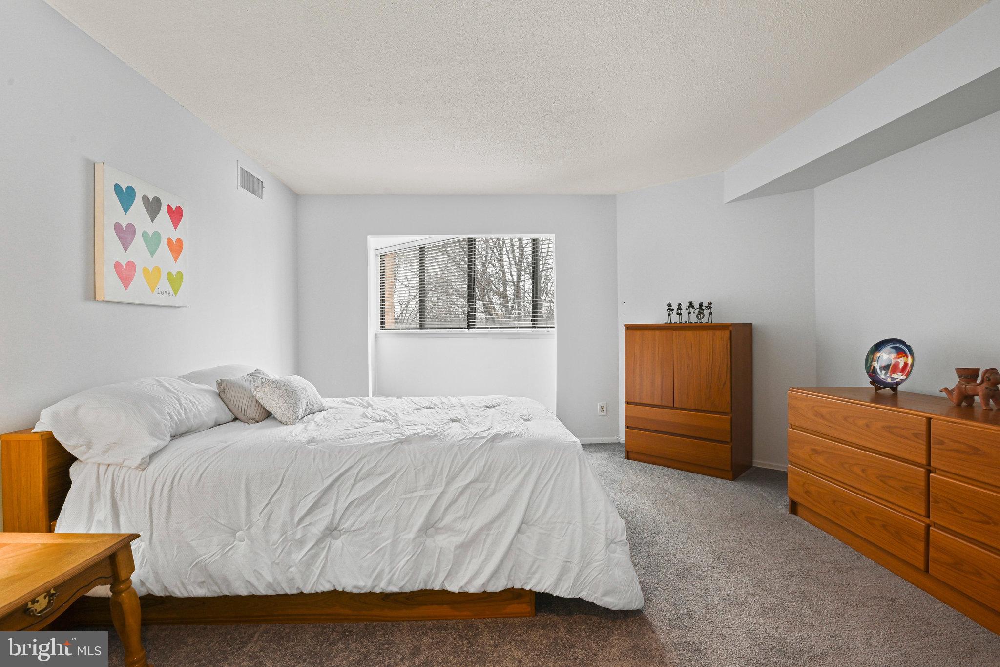 THOREAU PLACE CONDOS - Residential