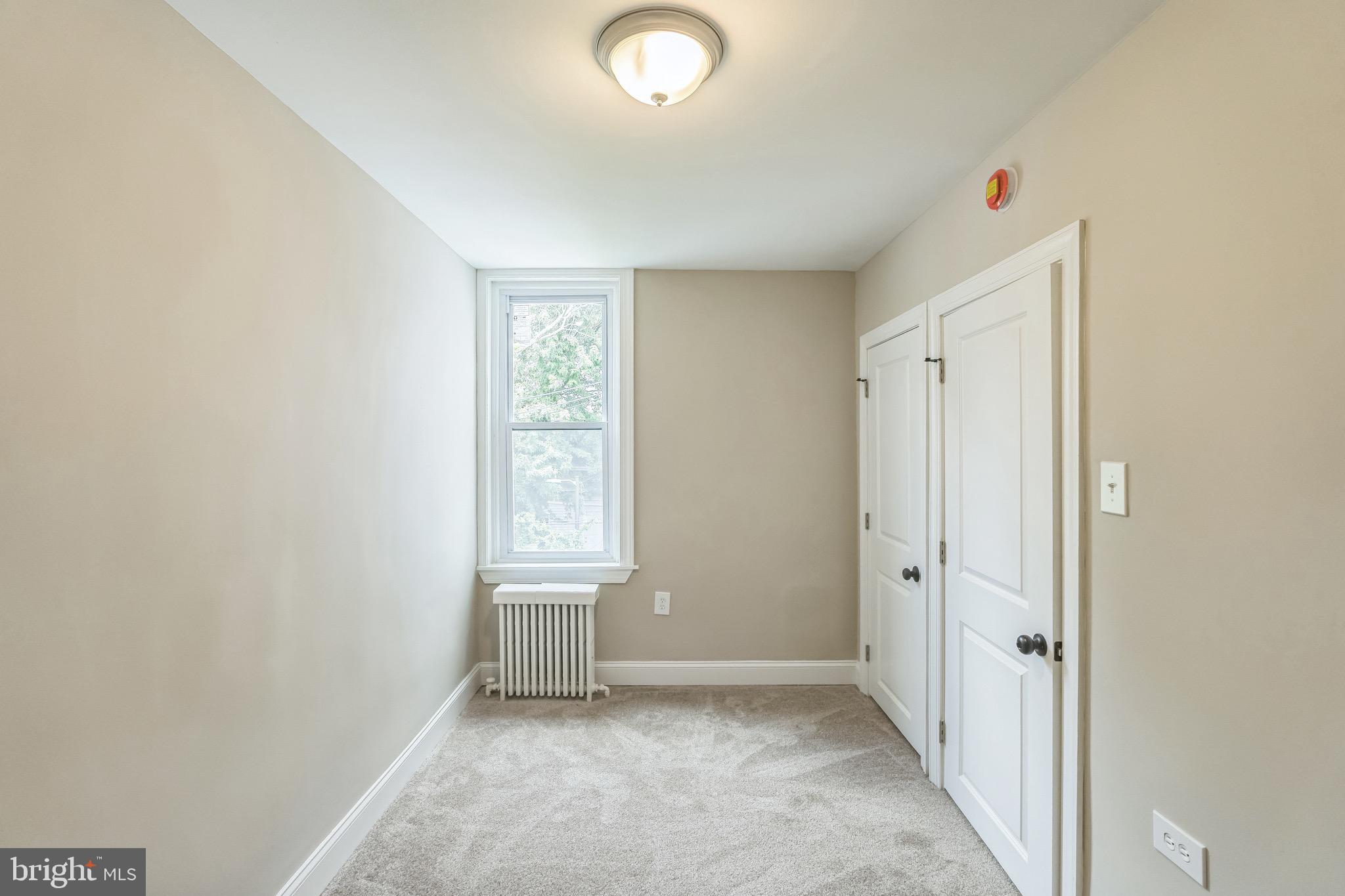 FRANKFORD - Residential