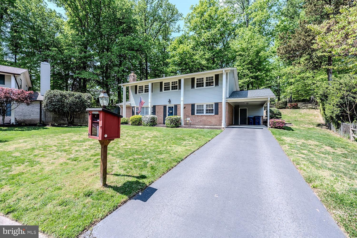 9122 STEVEN IRVING COURT
