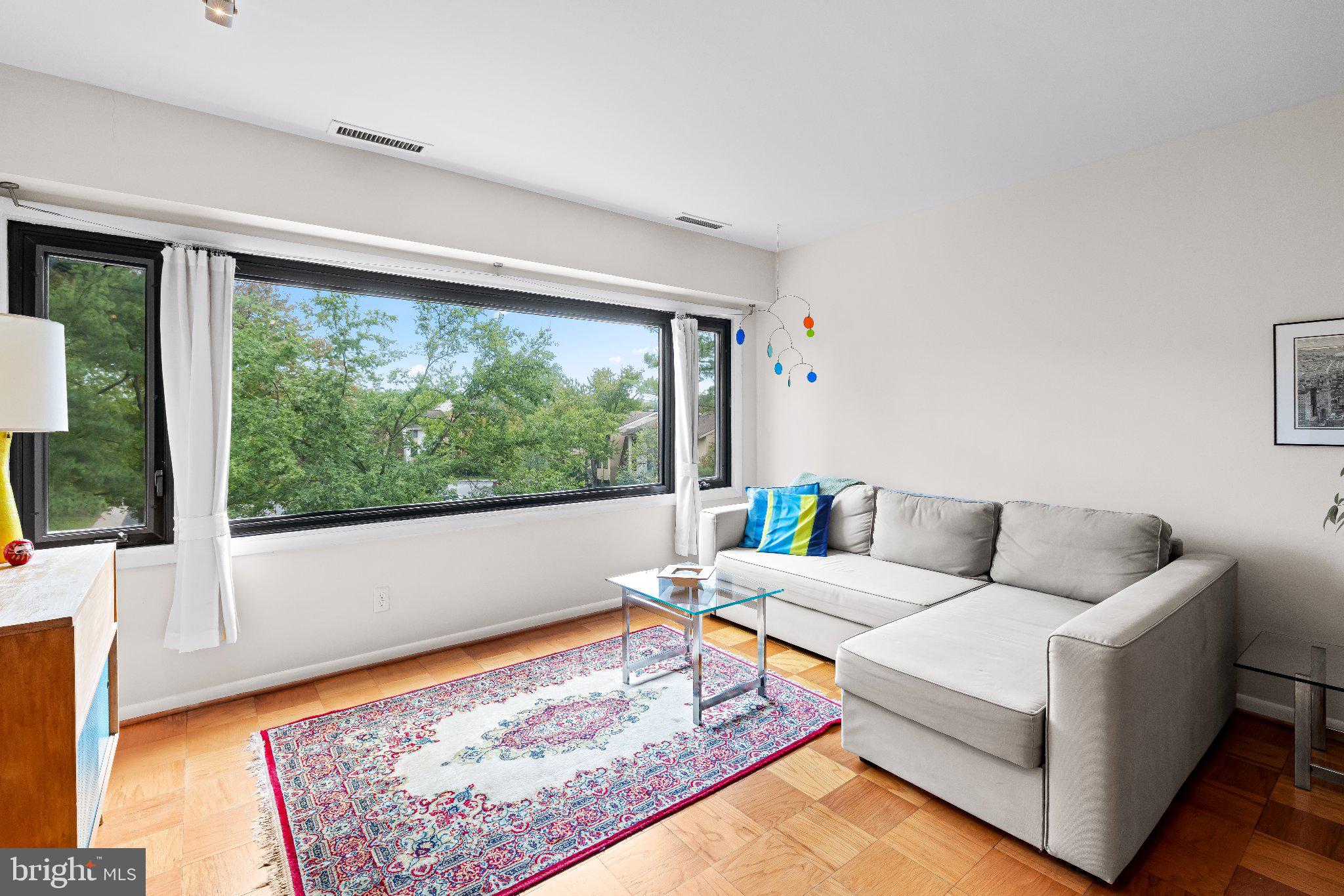 1 HAMILL COURT 45