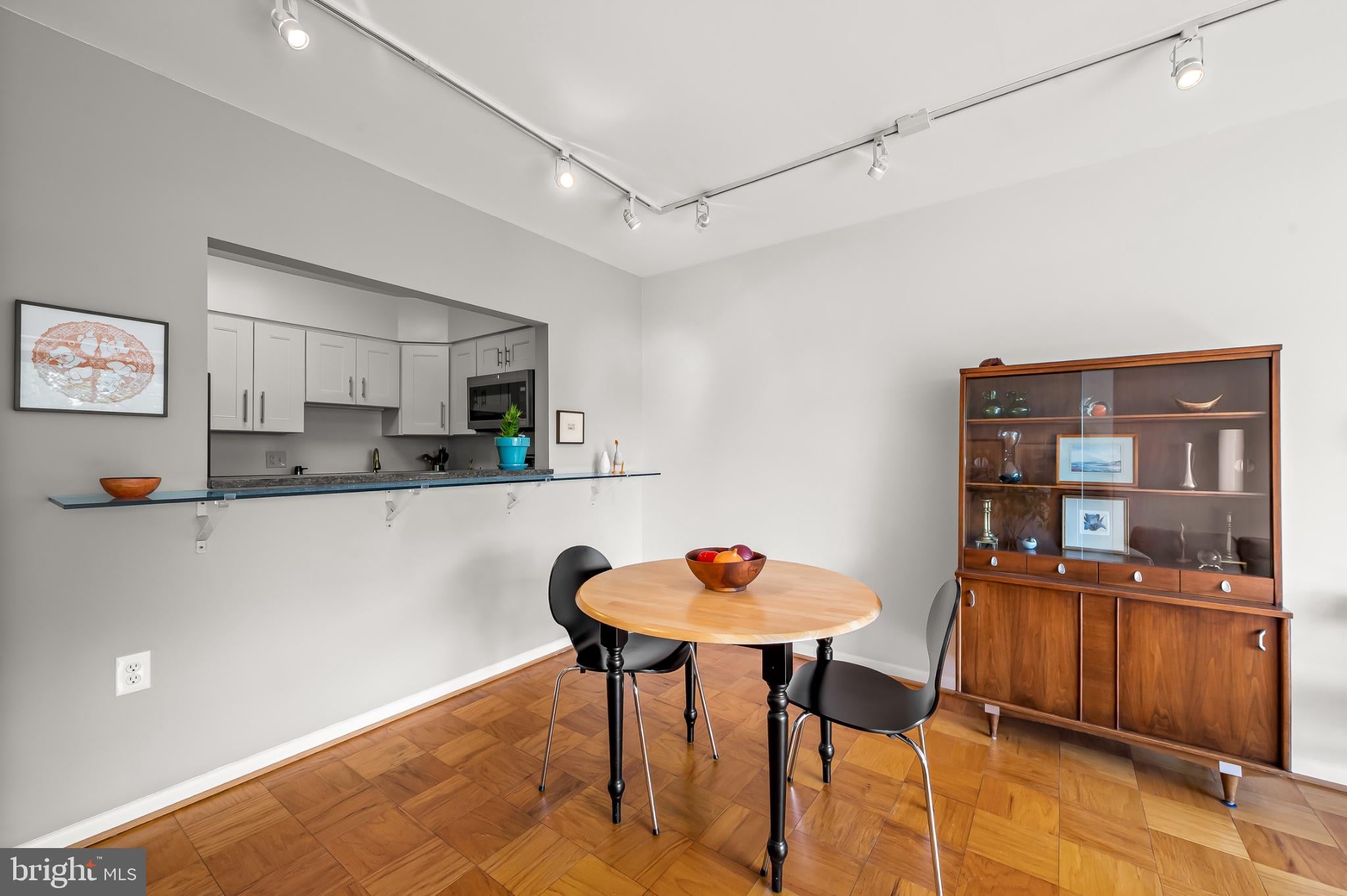 1 HAMILL COURT 45