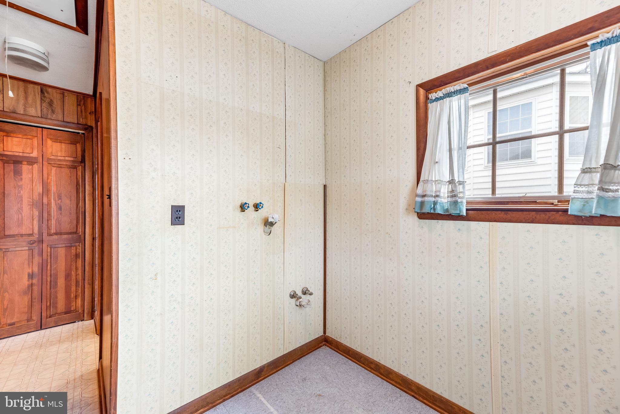 BRISCOE - Residential