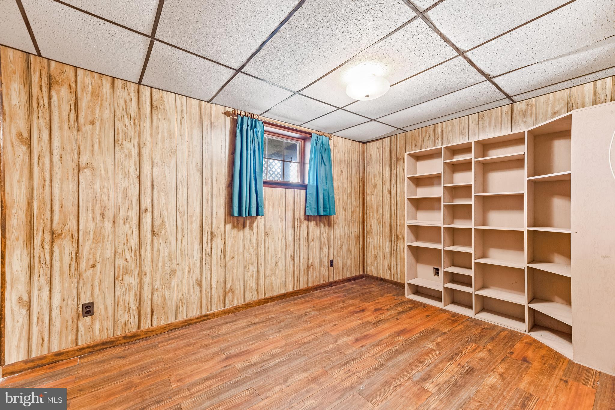 BRISCOE - Residential