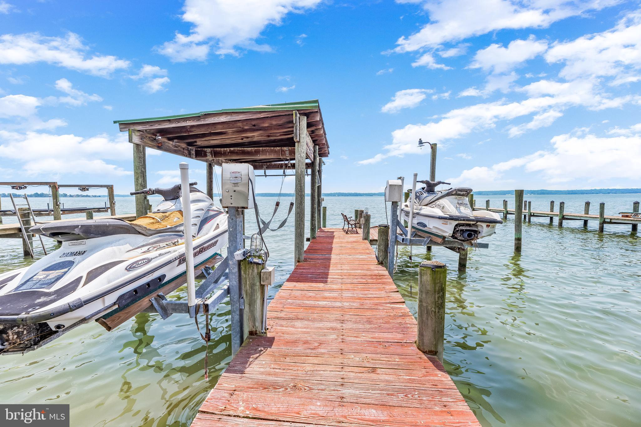 BRISCOE - Residential