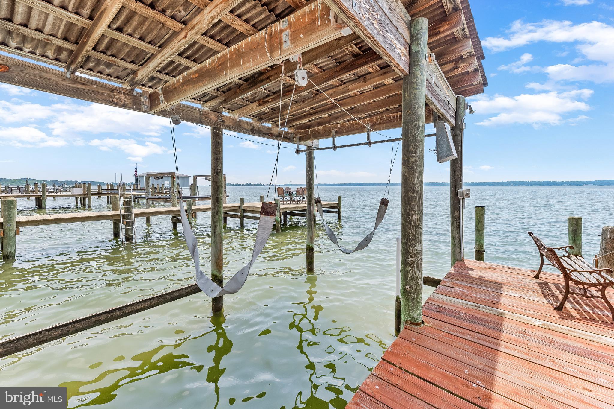 BRISCOE - Residential