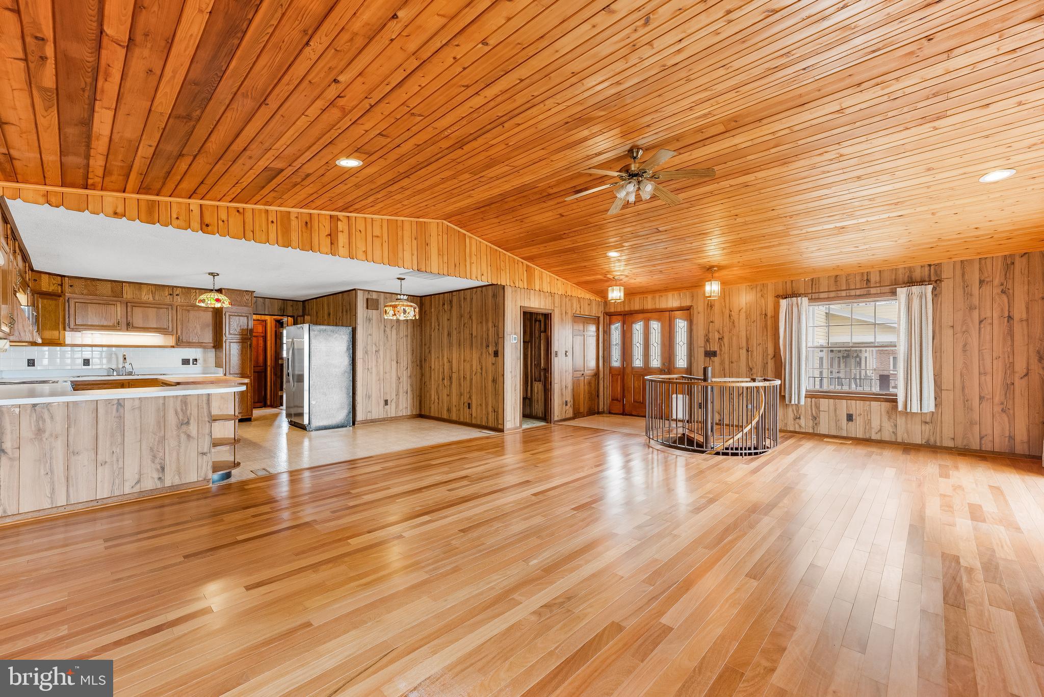 BRISCOE - Residential