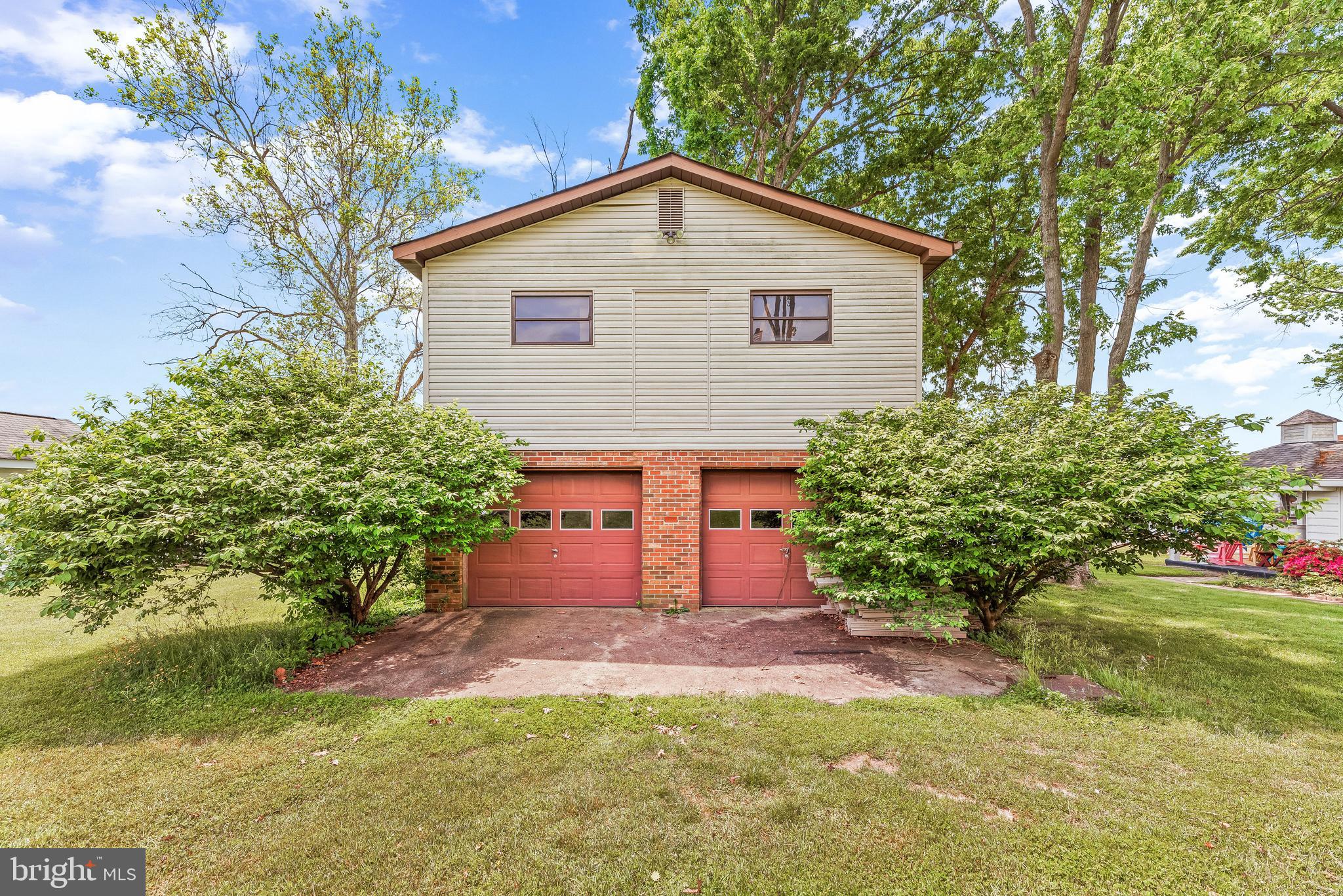 BRISCOE - Residential