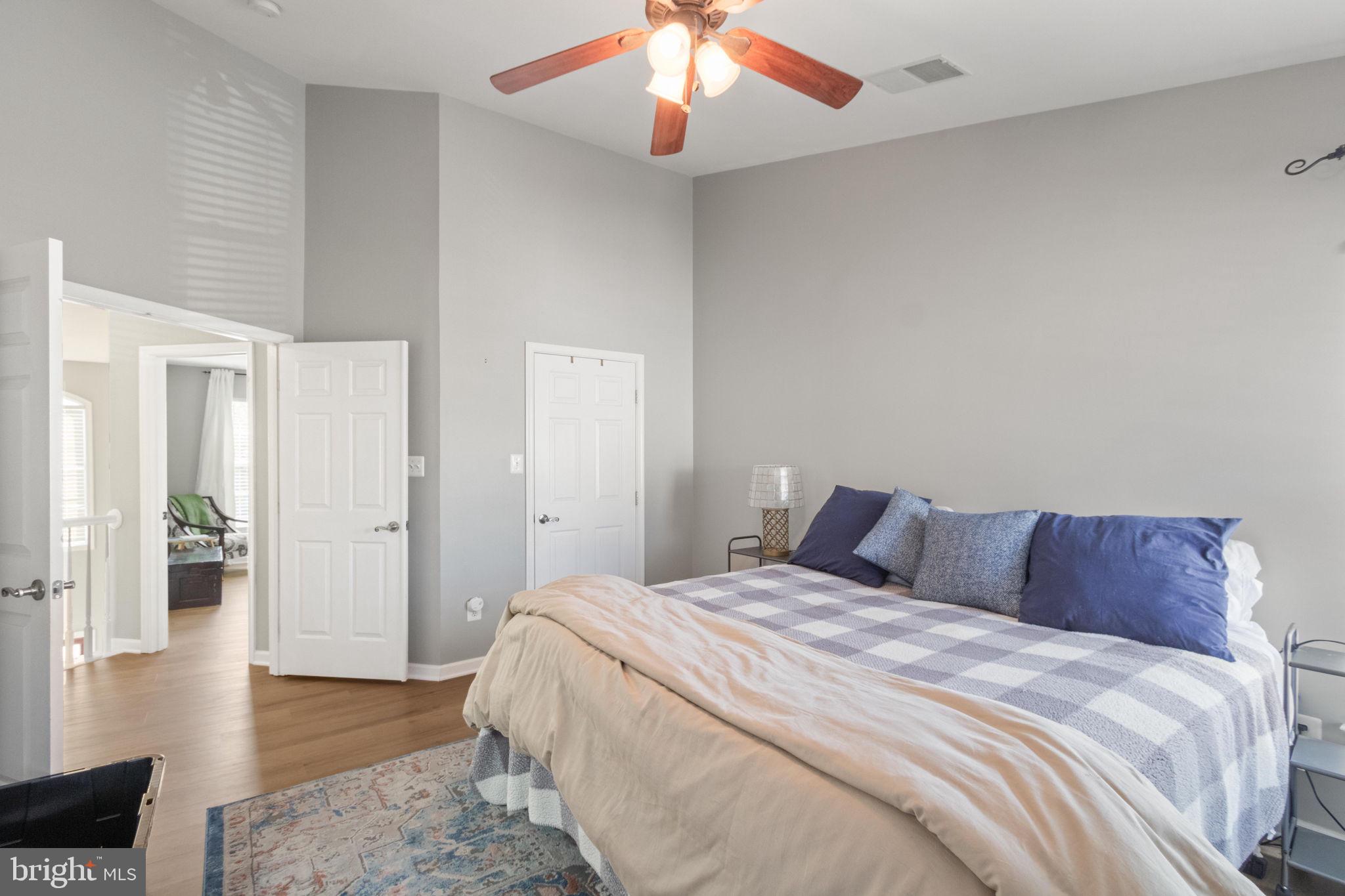 SHELTONS RUN - Residential Lease