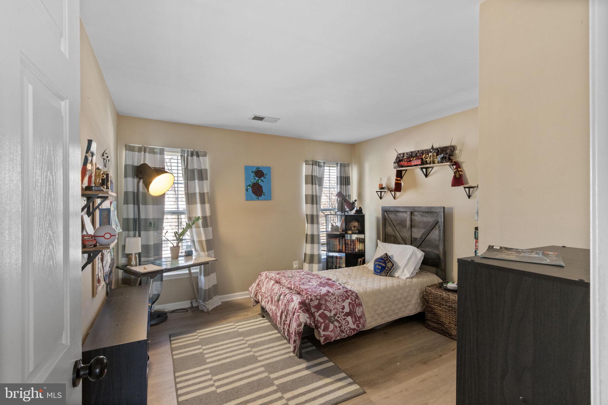 SHELTONS RUN - Residential Lease