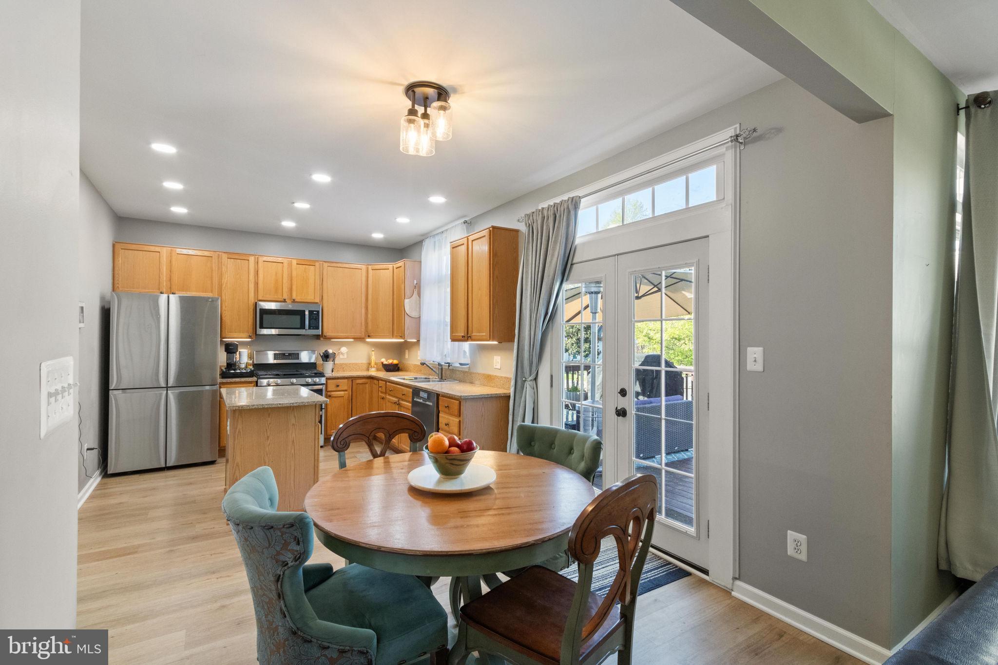 SHELTONS RUN - Residential Lease