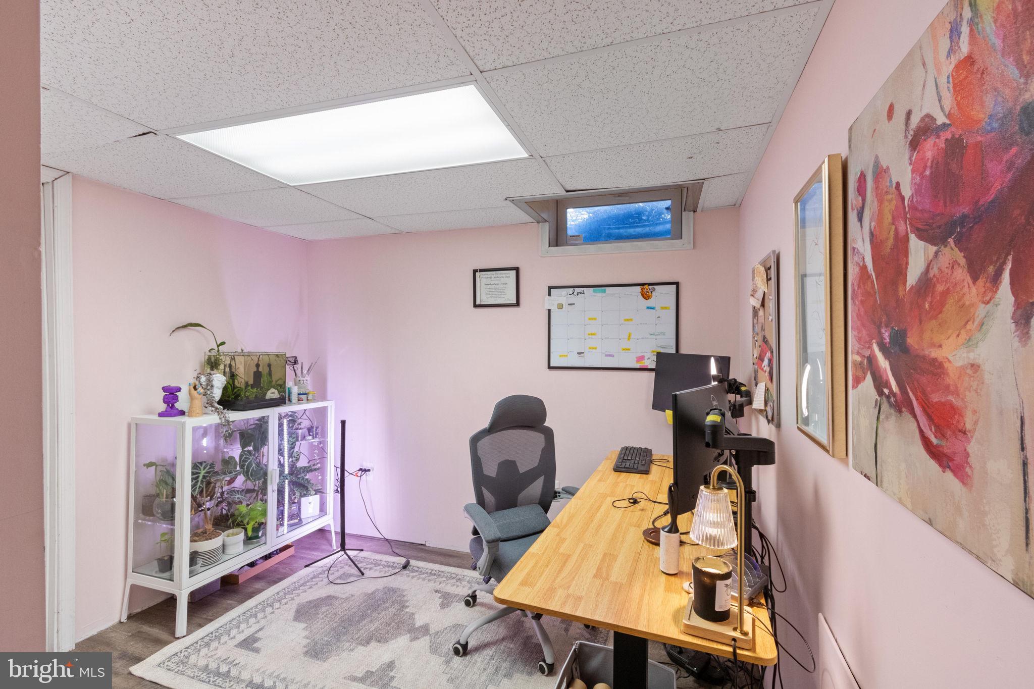 SHELTONS RUN - Residential Lease