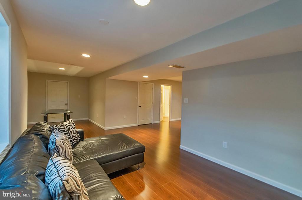 MADDEX FARM - Residential