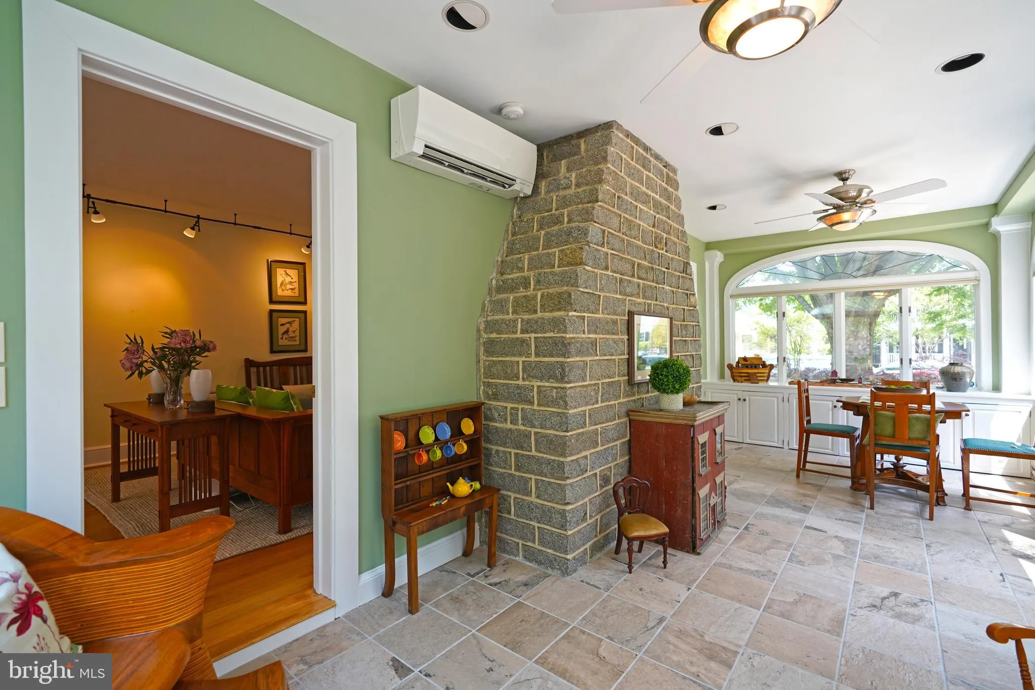 Lewes, Delaware 19958, United States, 5 Bedrooms Bedrooms, ,5 BathroomsBathrooms,Residential,Active,135010