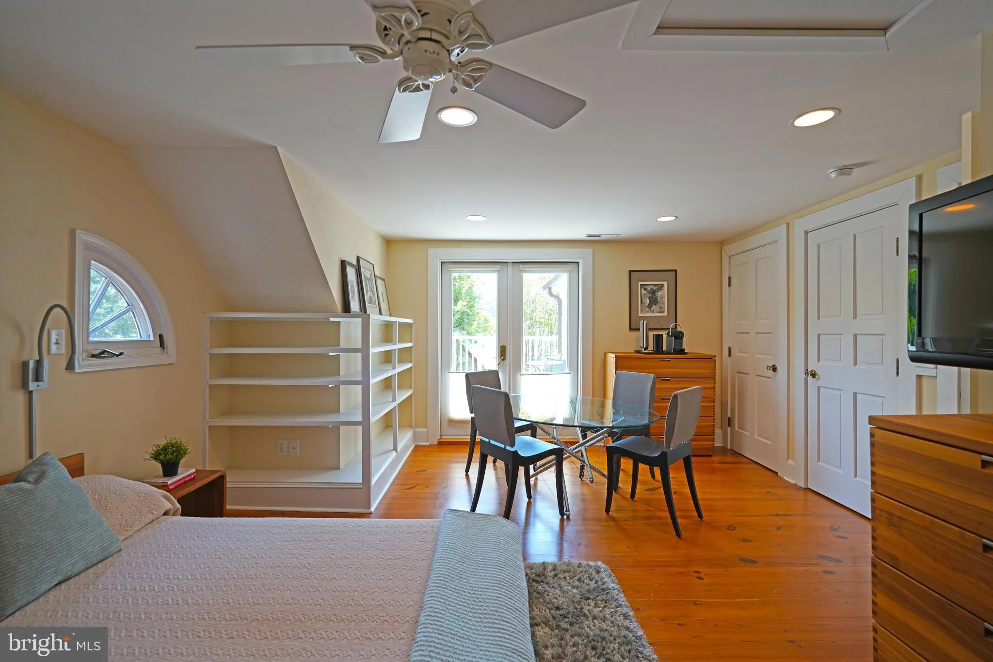 Lewes, Delaware 19958, United States, 5 Bedrooms Bedrooms, ,5 BathroomsBathrooms,Residential,Active,135010