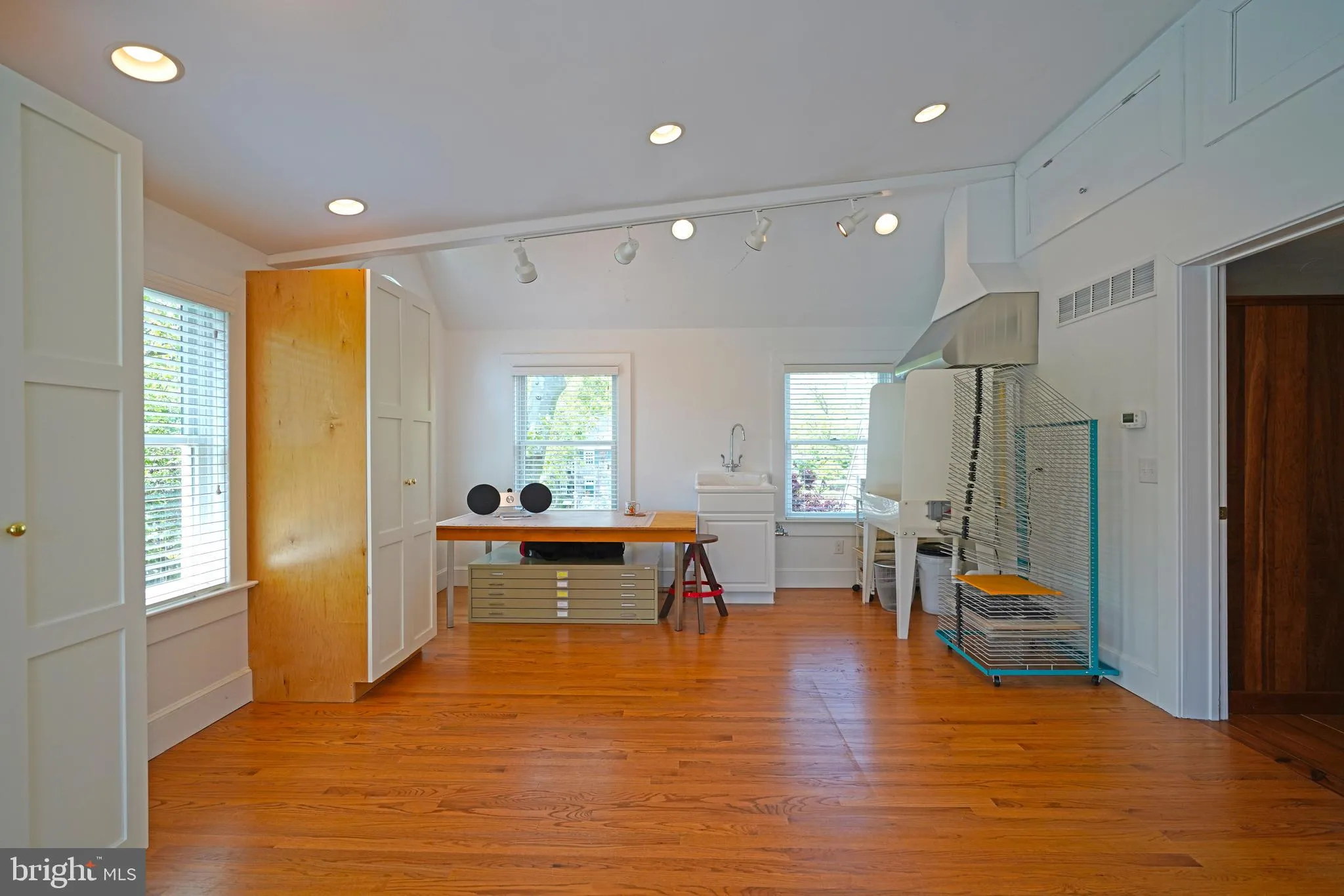 Lewes, Delaware 19958, United States, 5 Bedrooms Bedrooms, ,5 BathroomsBathrooms,Residential,Active,135010