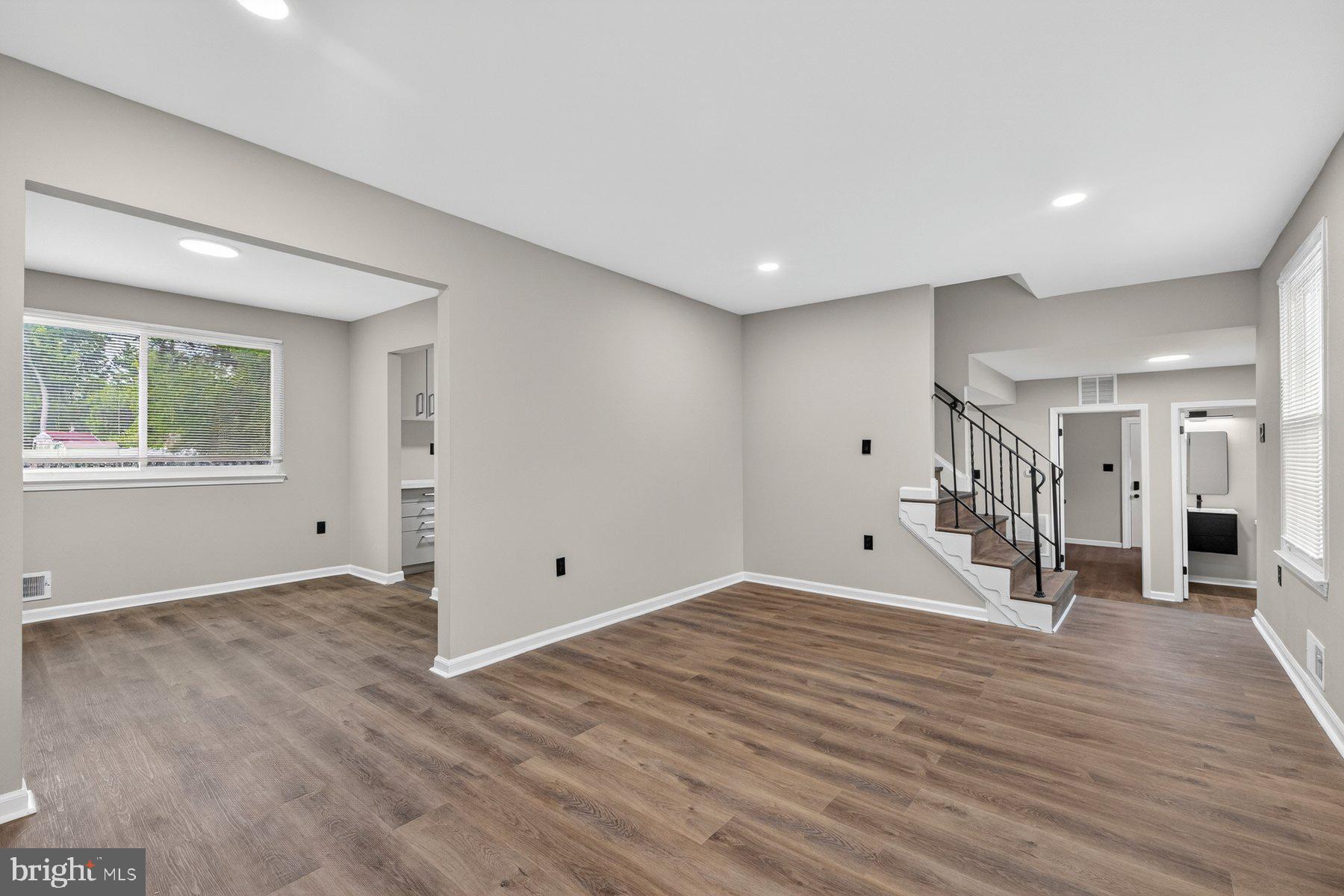 HILLCREST HEIGHTS - Residential