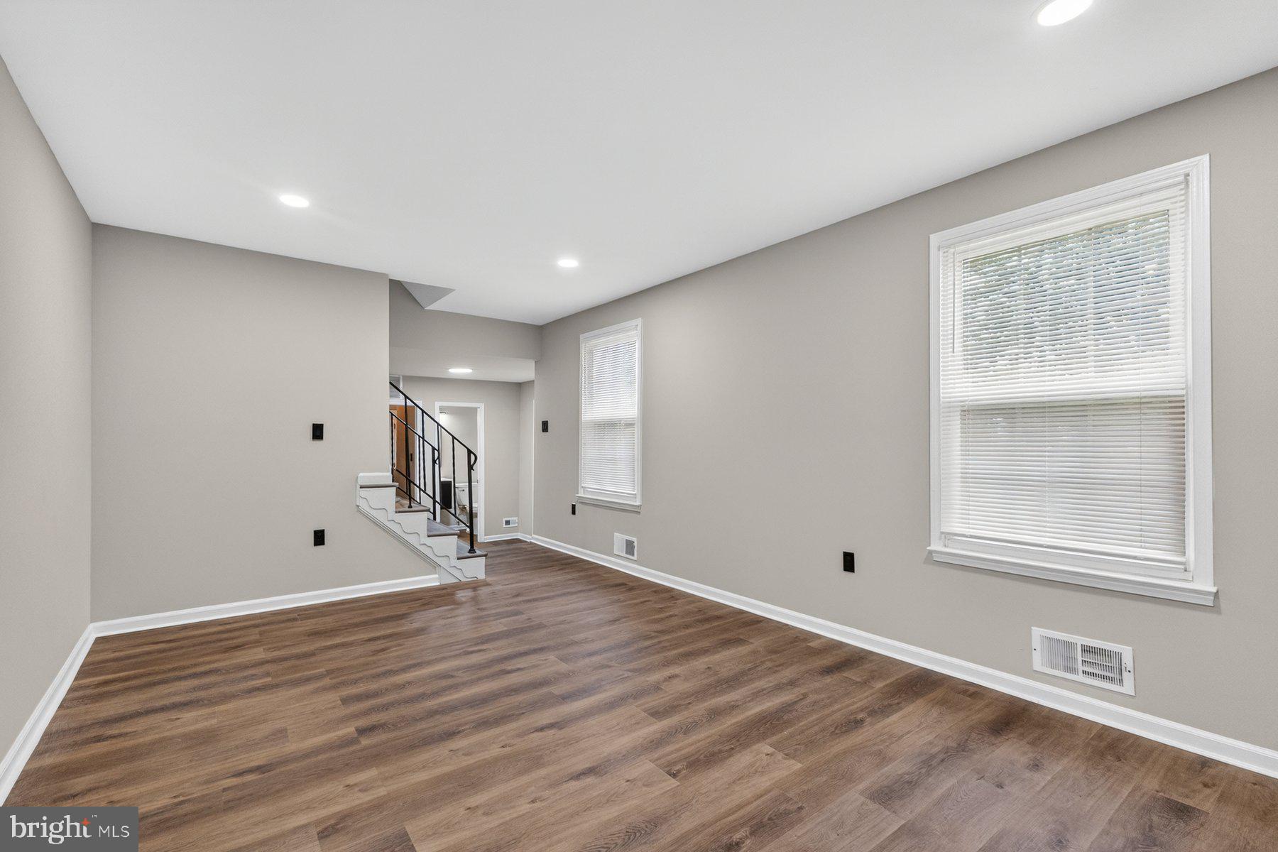 HILLCREST HEIGHTS - Residential