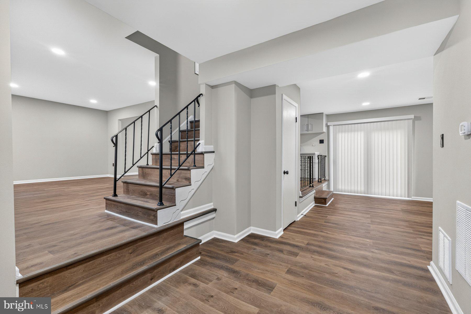 HILLCREST HEIGHTS - Residential