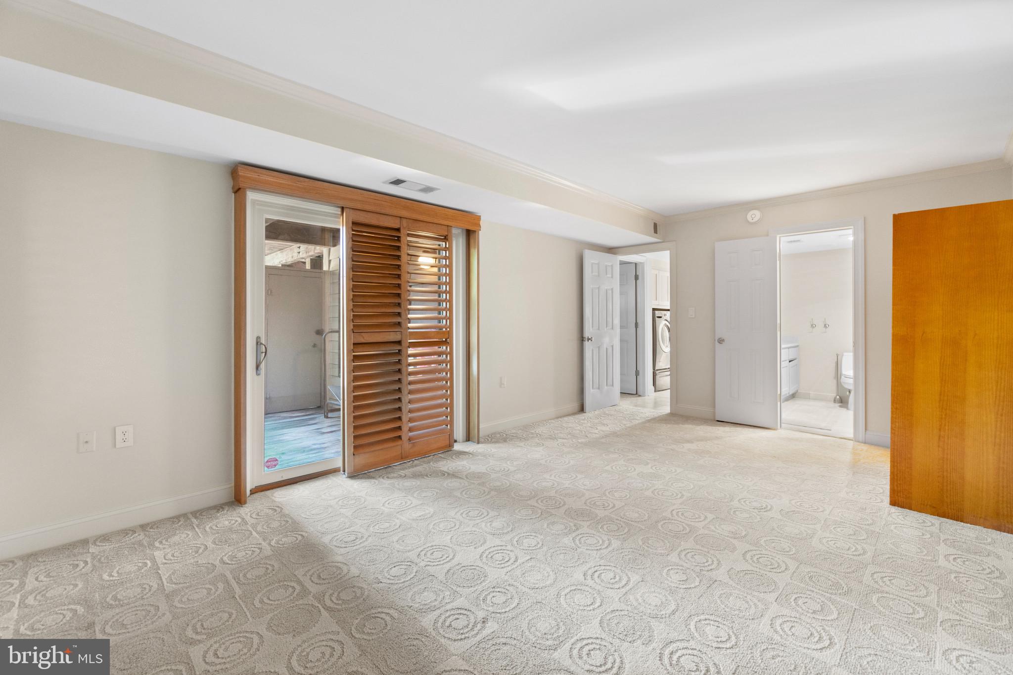 PRESIDENT POINT - Residential Lease