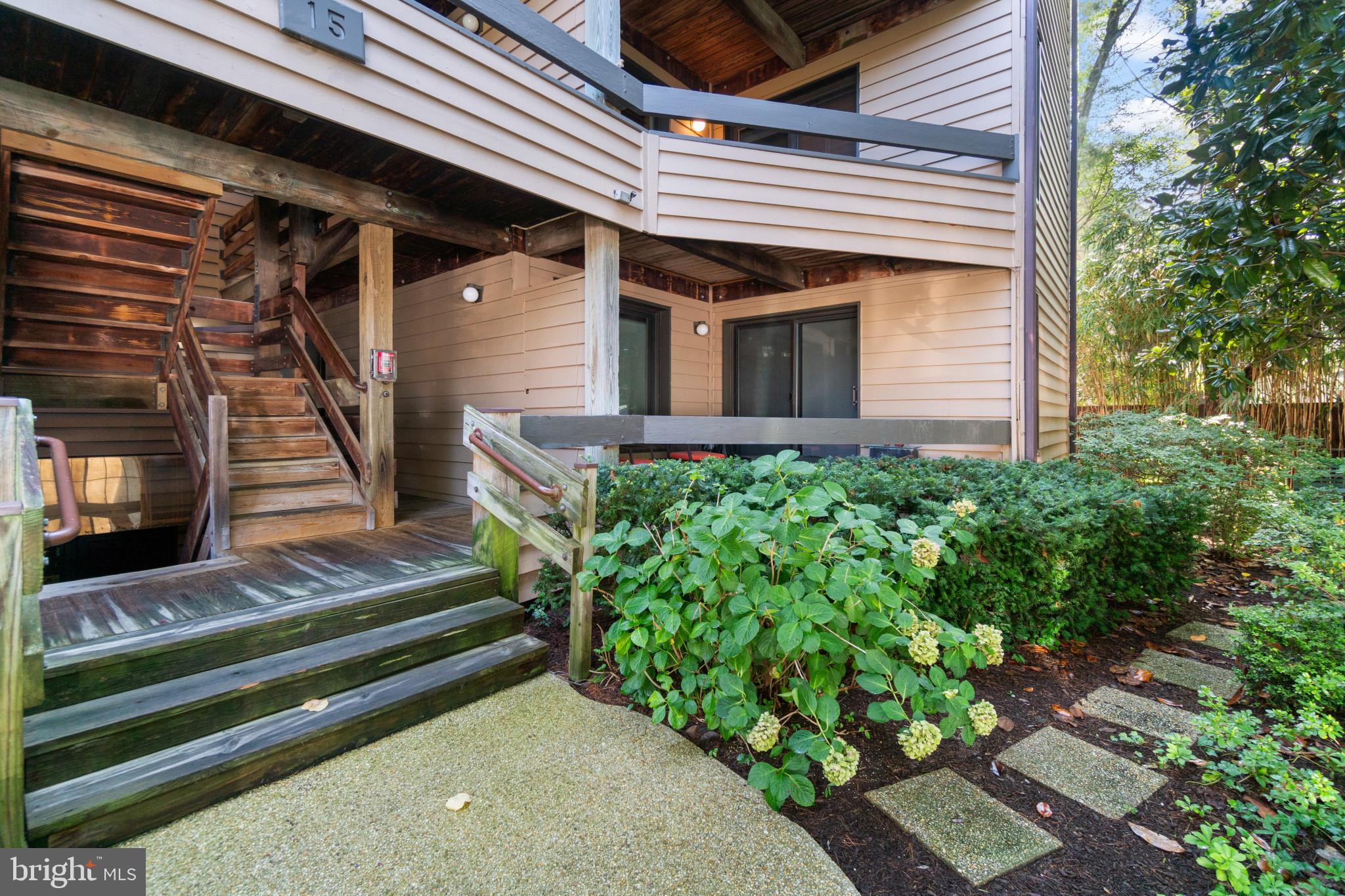 PRESIDENT POINT - Residential Lease