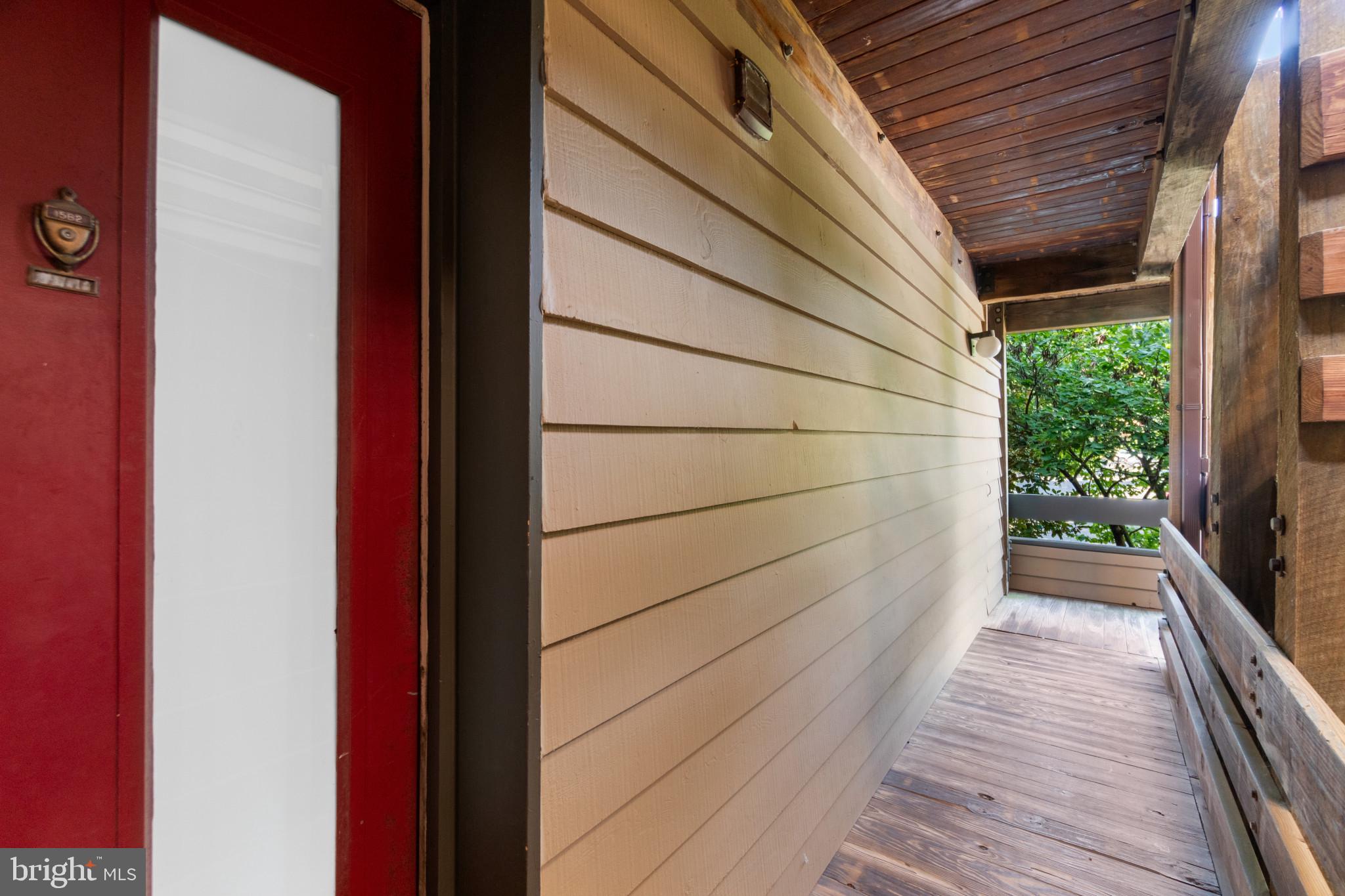 PRESIDENT POINT - Residential Lease