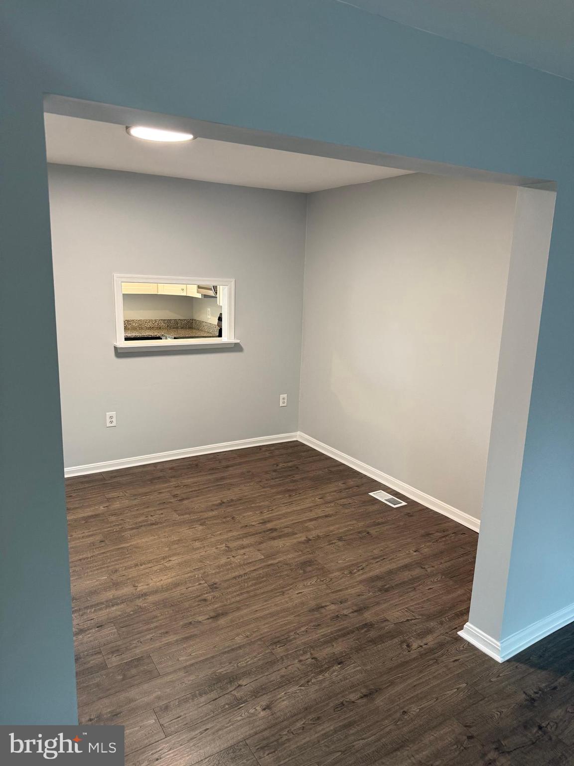 POINT OF WOODS - Residential Lease