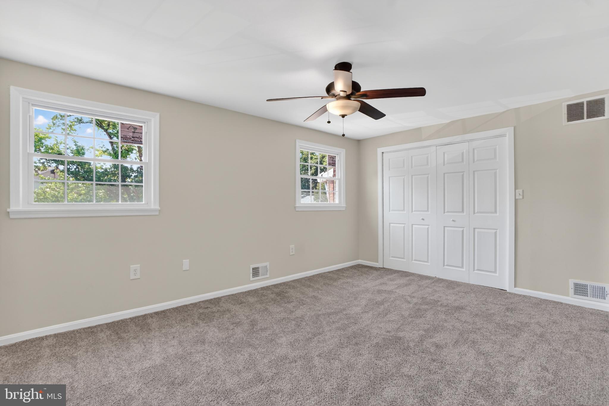 PINEWOOD HILL - Residential