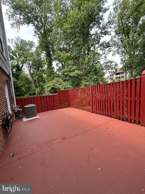 PINEWOOD HILL - Residential