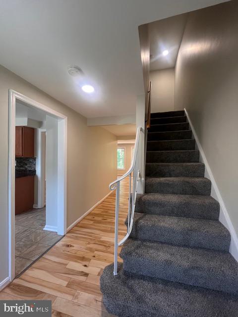 PINEWOOD HILL - Residential