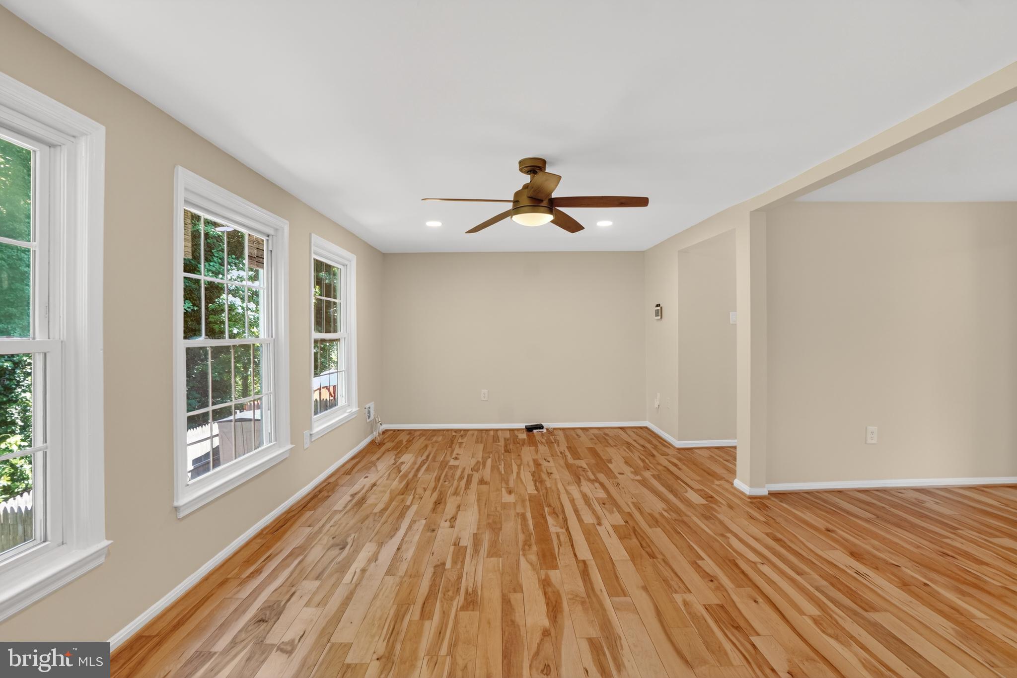 PINEWOOD HILL - Residential