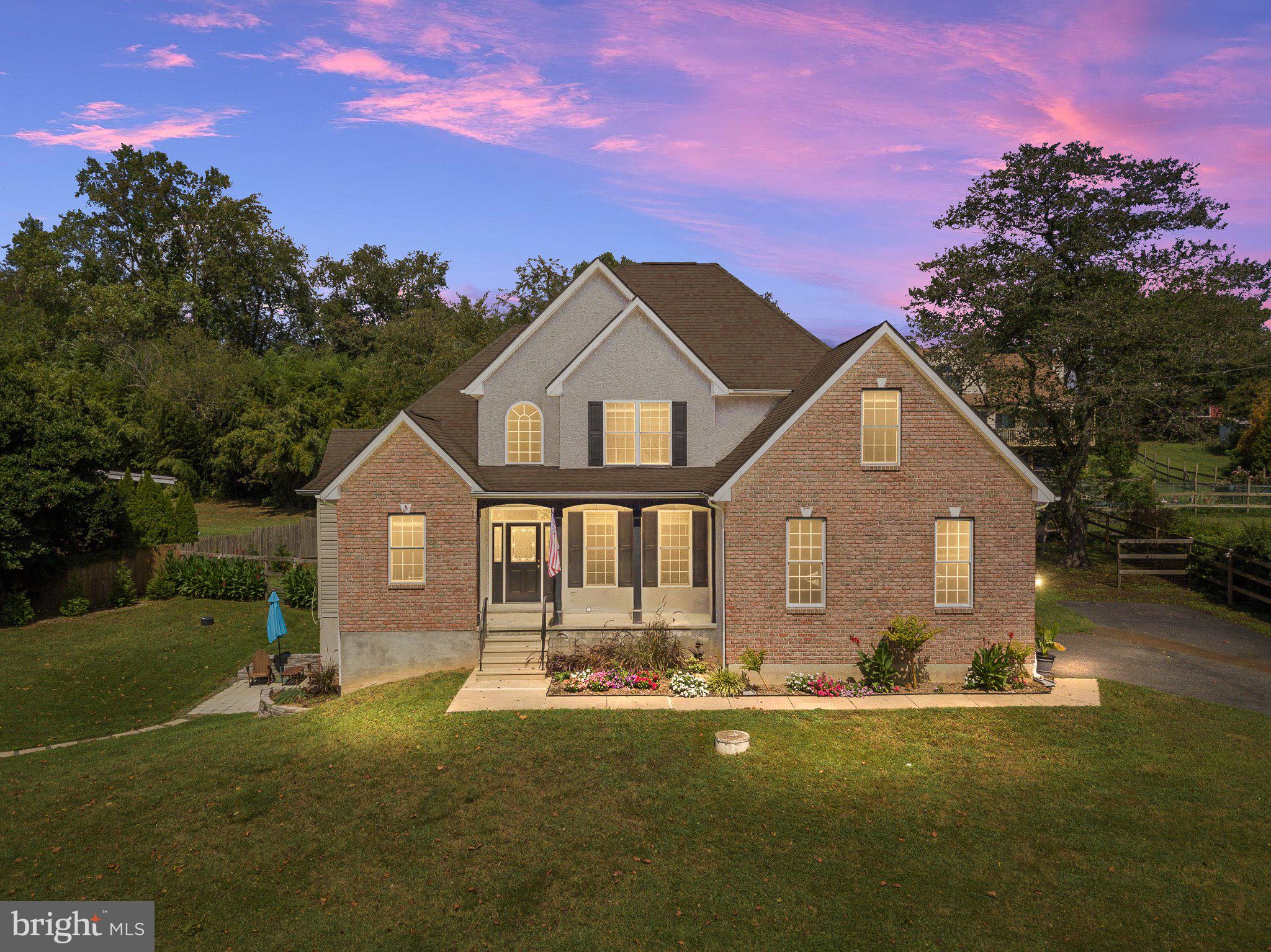 CHESAPEAKE ISLE - Residential