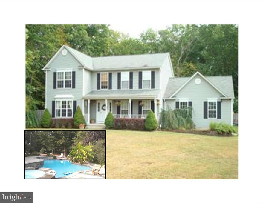 Vacation at home, lovely colonial w/ beautiful in ground pool, patio, oasis style back yard.  Steps off of family room to allow for large open foyer. Spacious kitchen w/ center island. Owner have been transferred. Priced to sell as it is. Call l/a w/ questions.